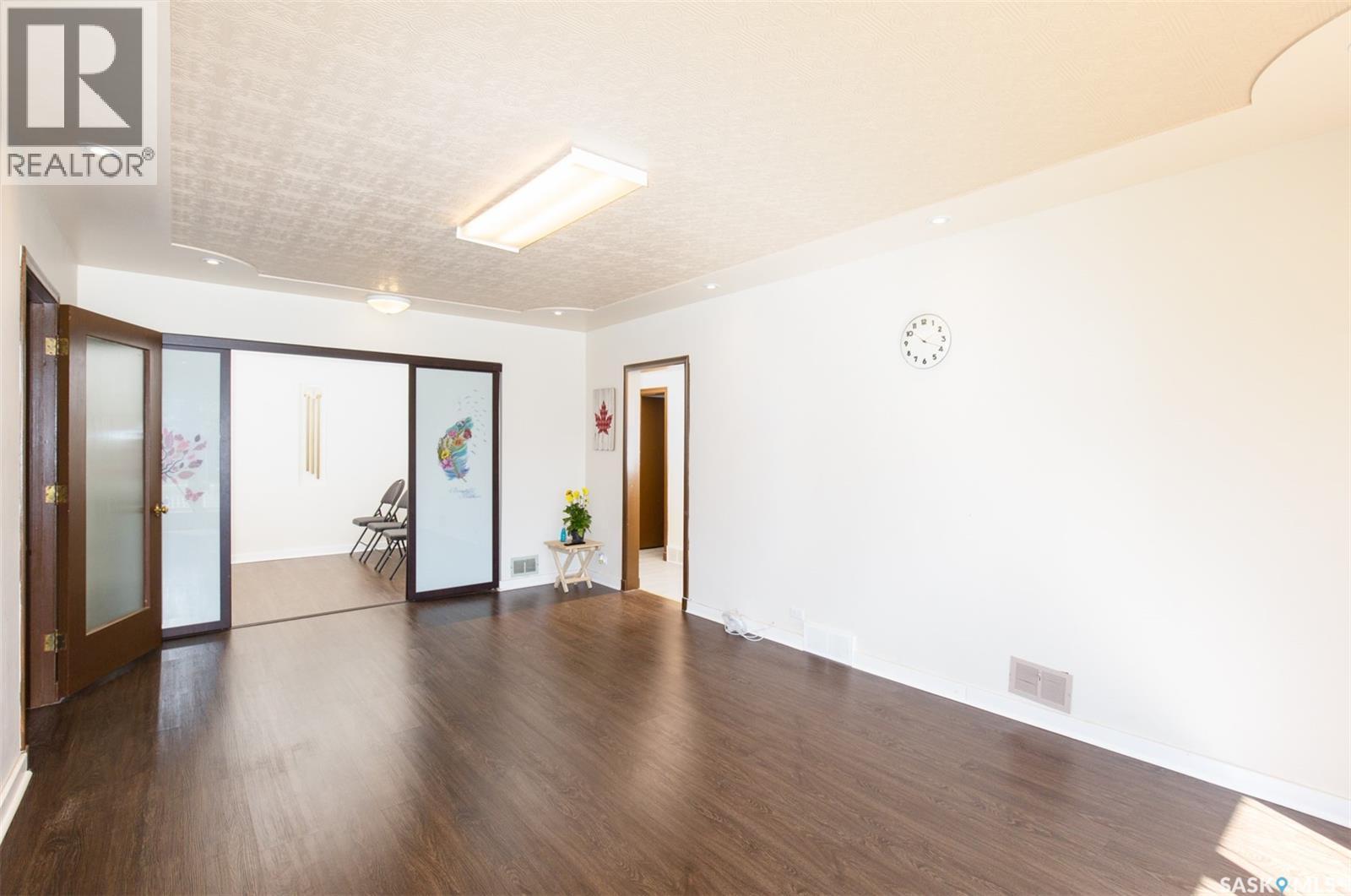 1204 3Rd Avenue Nw, Moose Jaw, SK