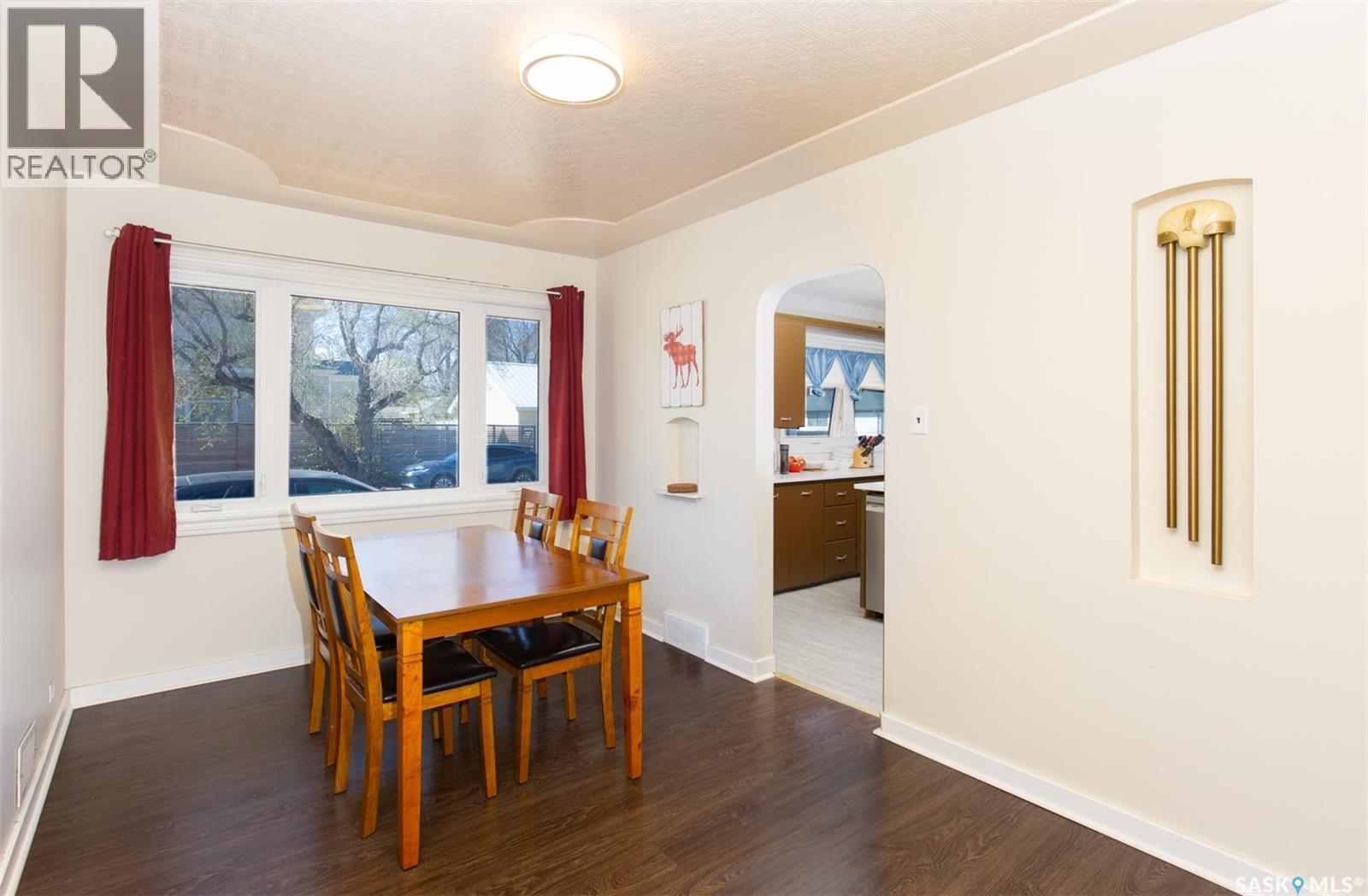 1204 3Rd Avenue Nw, Moose Jaw, SK