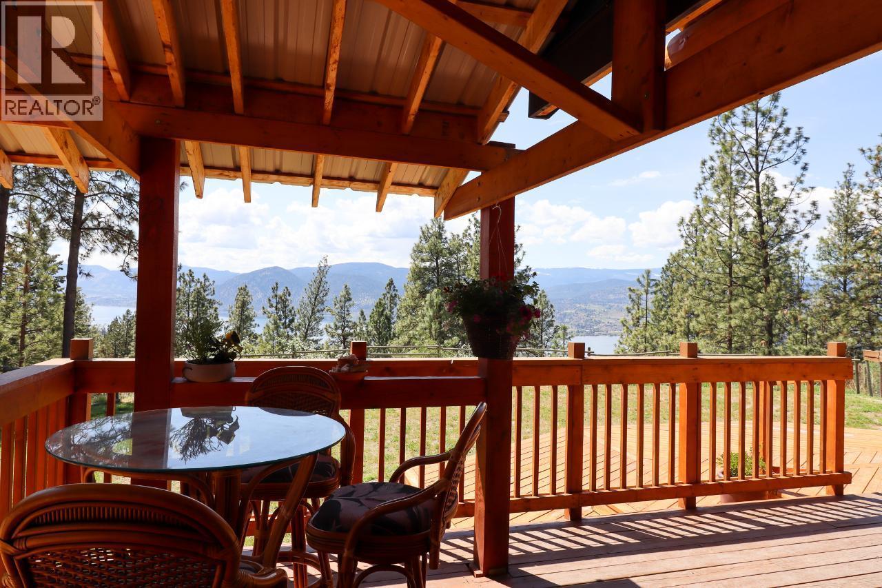 3901 Cottonwood Lane, Naramata, BC - Outdoor With Deck Patio Veranda With Exterior