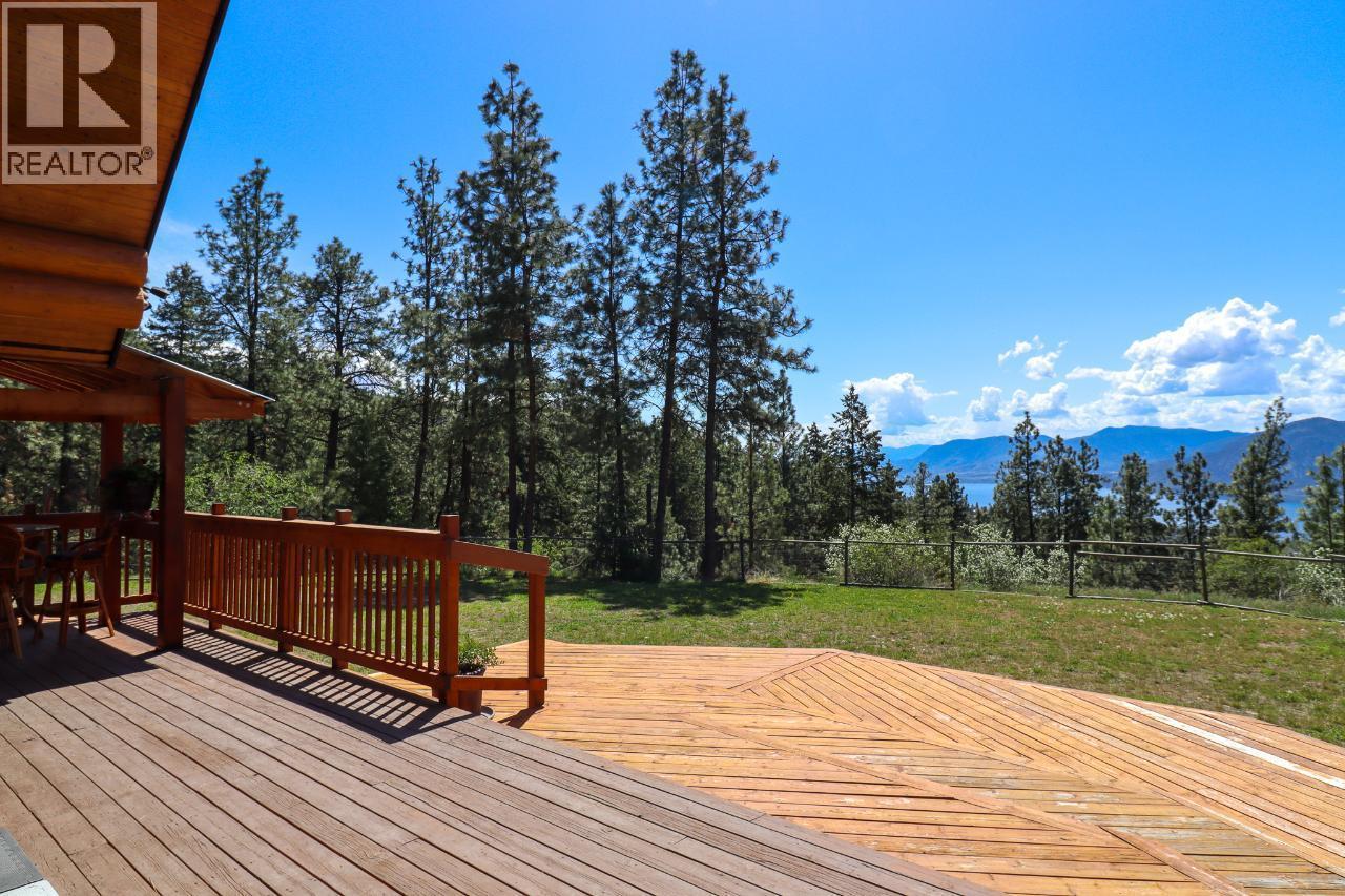 3901 Cottonwood Lane, Naramata, BC - Outdoor With Deck Patio Veranda