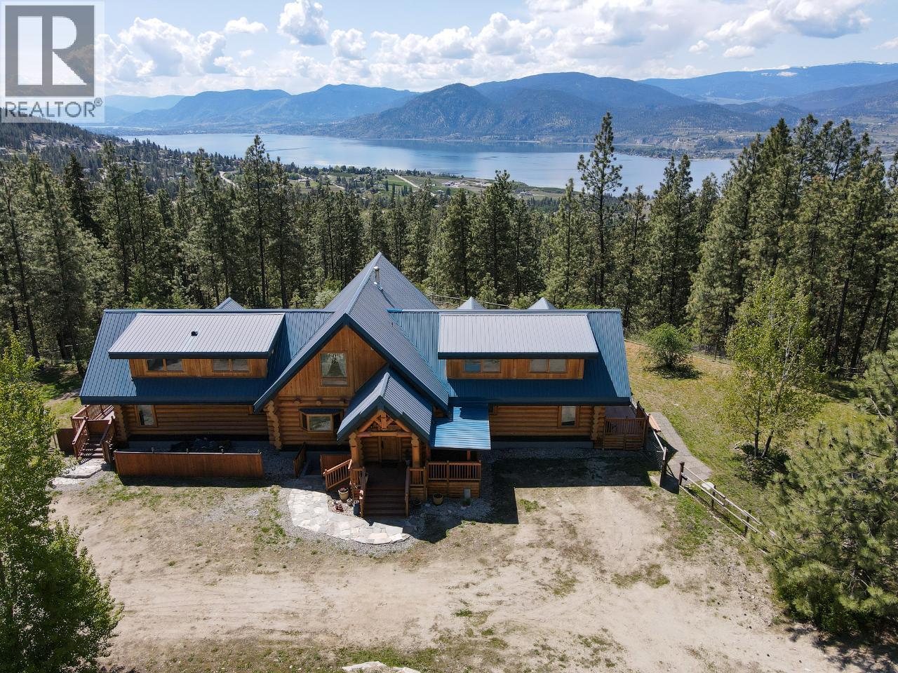 3901 Cottonwood Lane, Naramata, BC - Outdoor With Body Of Water