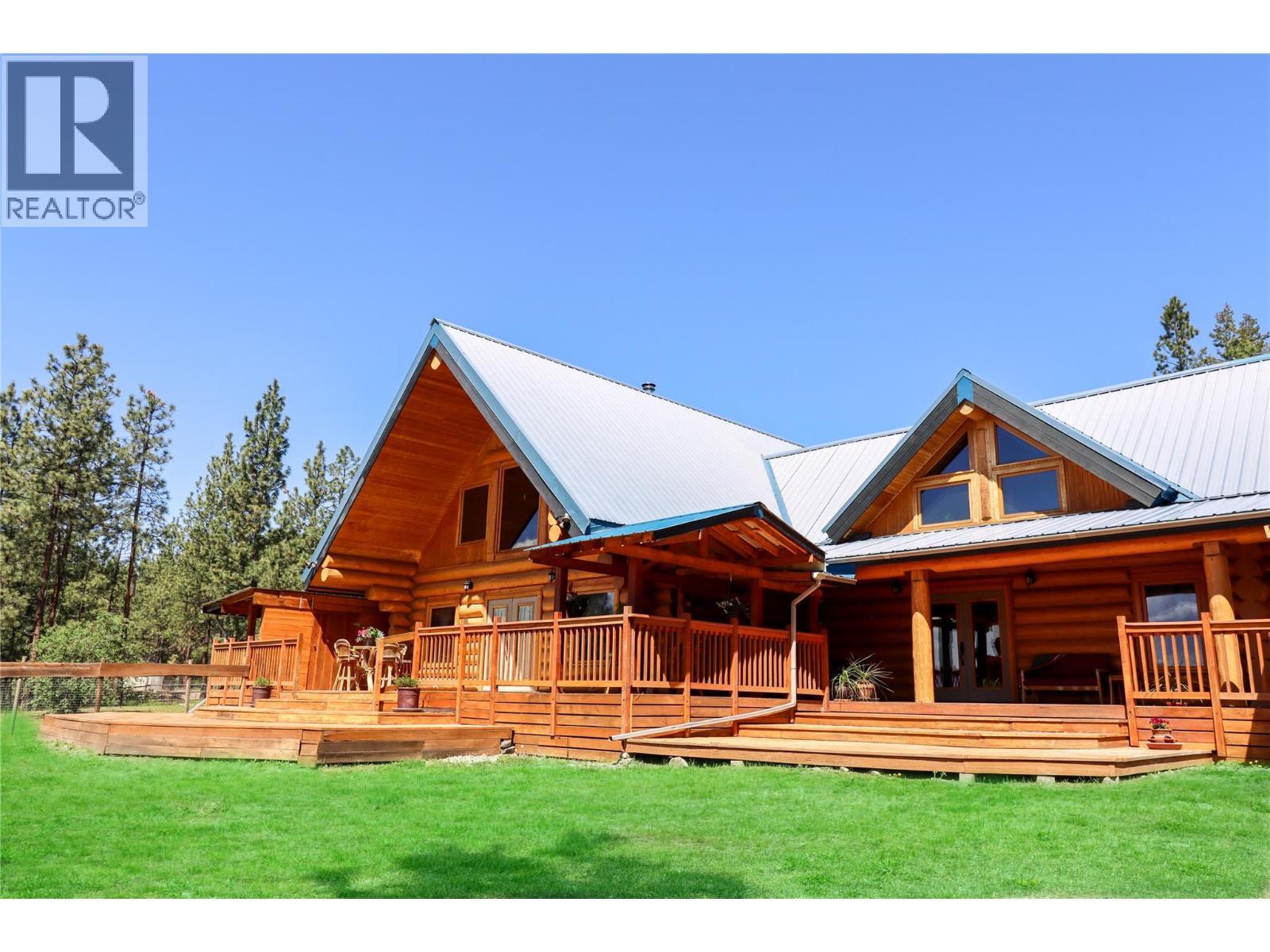 3901 Cottonwood Lane, Naramata, BC - Outdoor With Deck Patio Veranda