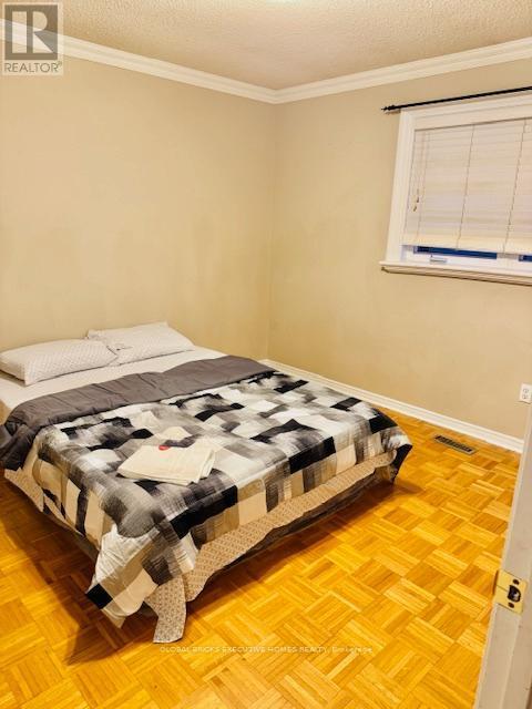4562 Penhallow Road, Mississauga, ON