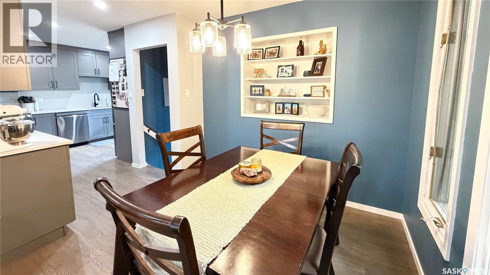 10 Stewart Avenue, Saskatoon, SK