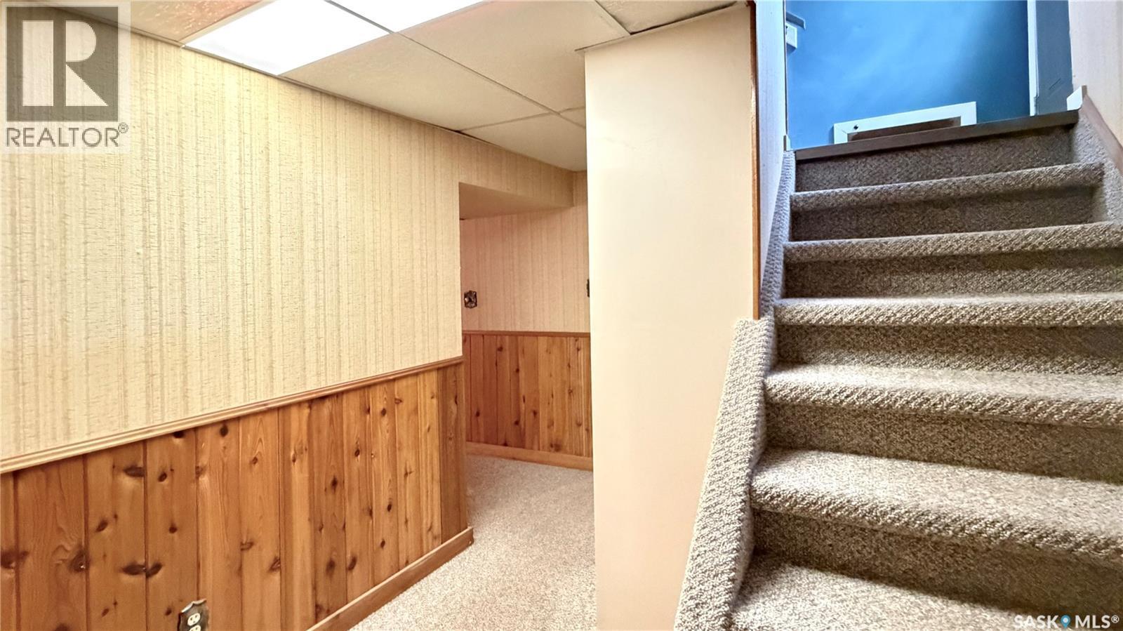 10 Stewart Avenue, Saskatoon, SK