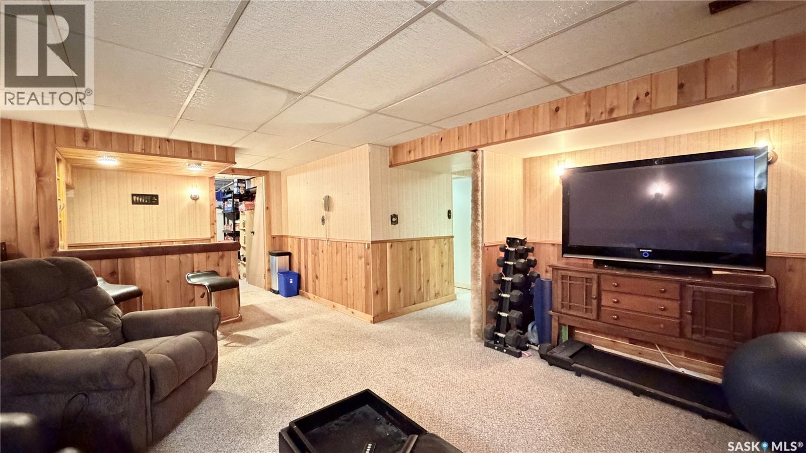 10 Stewart Avenue, Saskatoon, SK