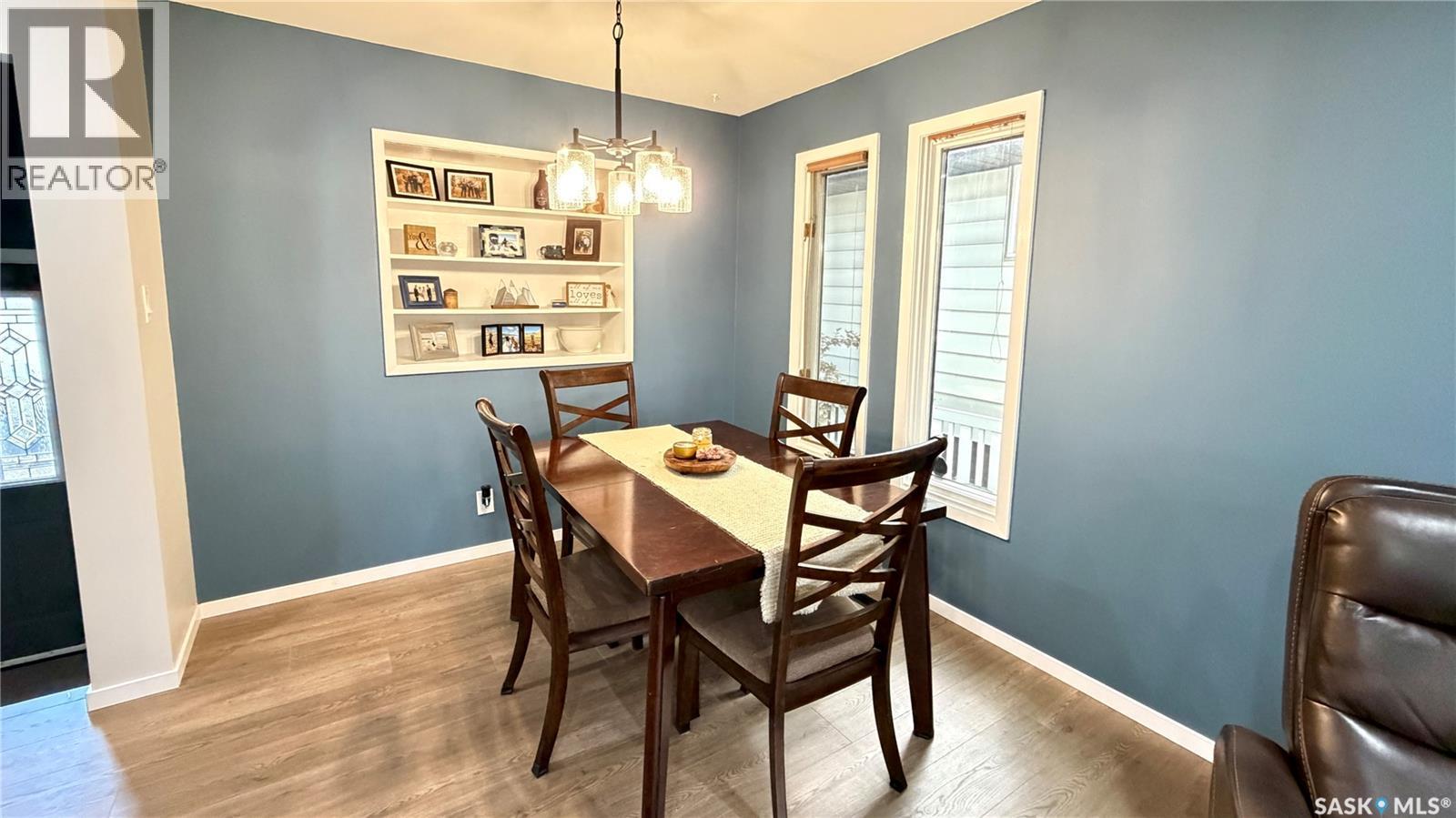 10 Stewart Avenue, Saskatoon, SK
