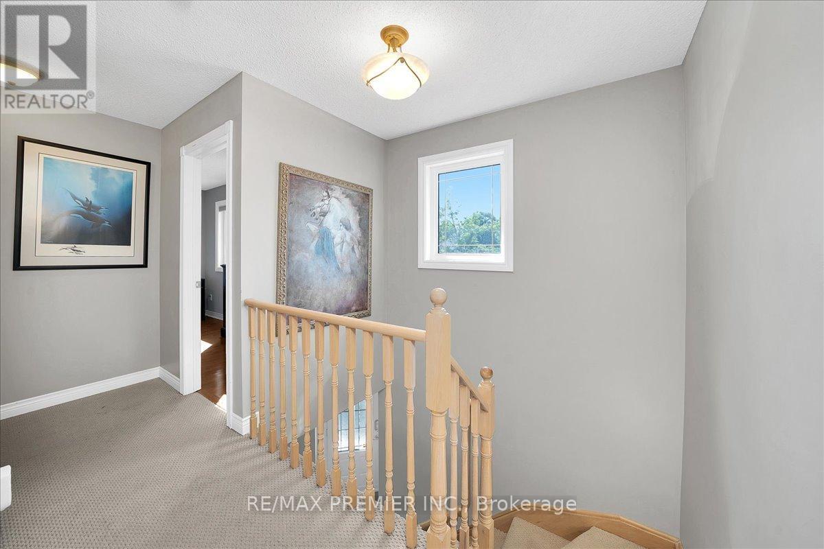 17 Berrydown Drive, Caledon, ON