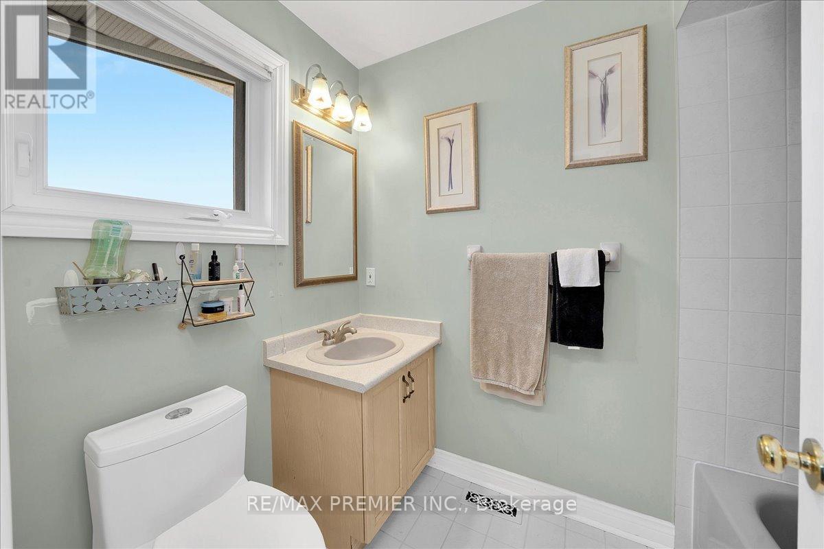 17 Berrydown Drive, Caledon, ON