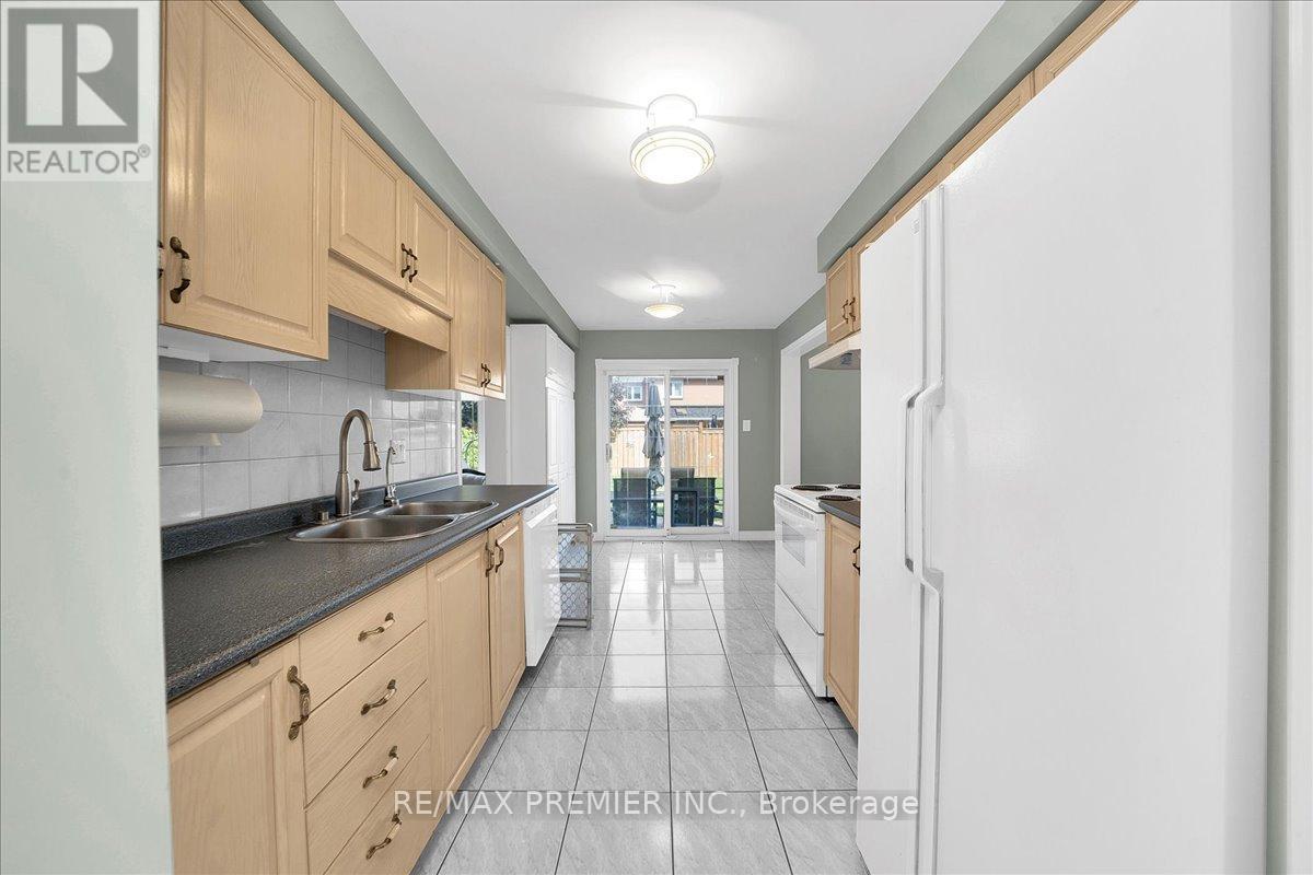 17 Berrydown Drive, Caledon, ON