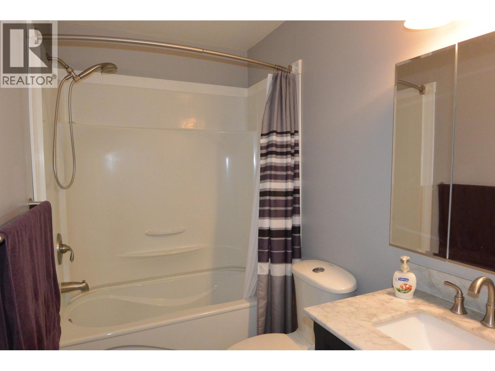 4131 7Th Avenue, Smithers, BC