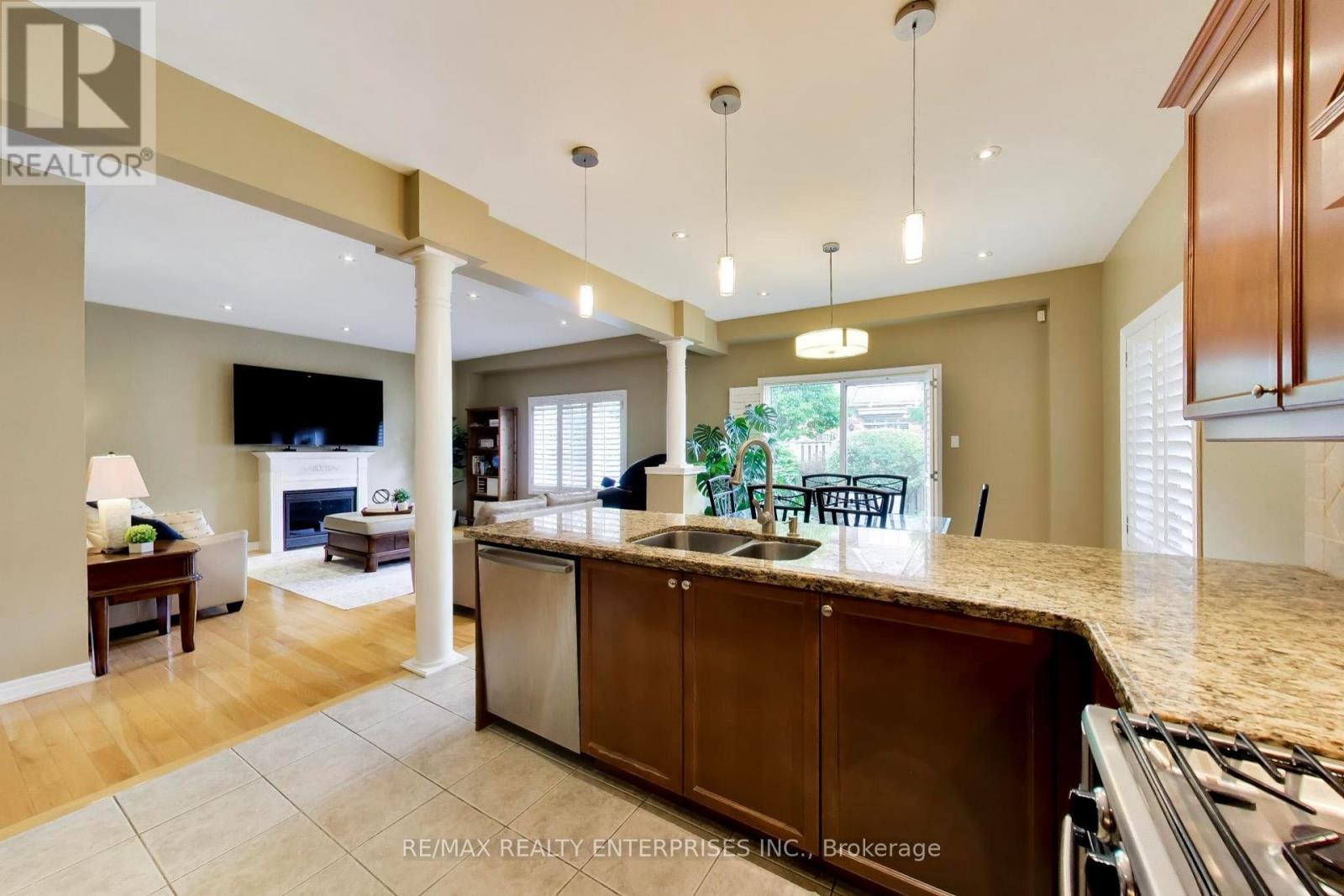 1613 Northmount Avenue, Mississauga, ON
