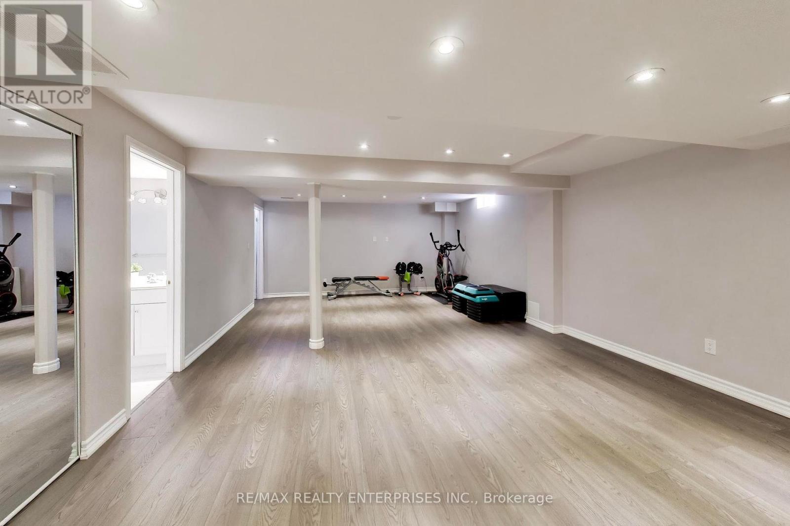 1613 Northmount Avenue, Mississauga, ON