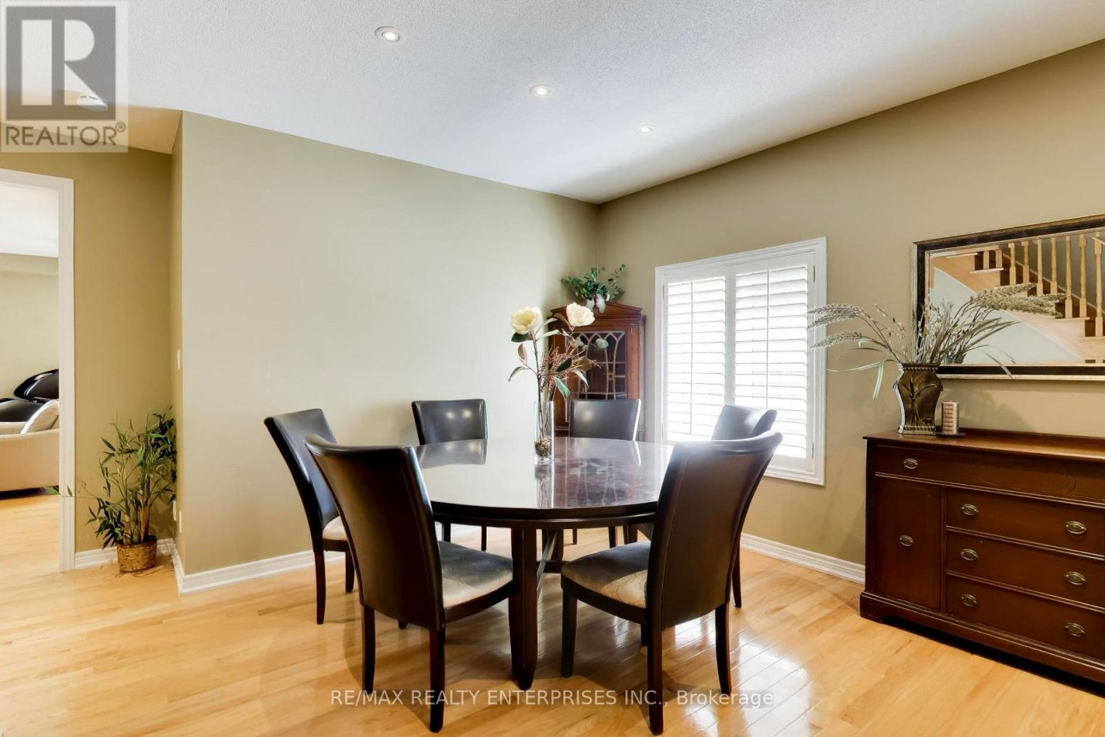 1613 Northmount Avenue, Mississauga, ON