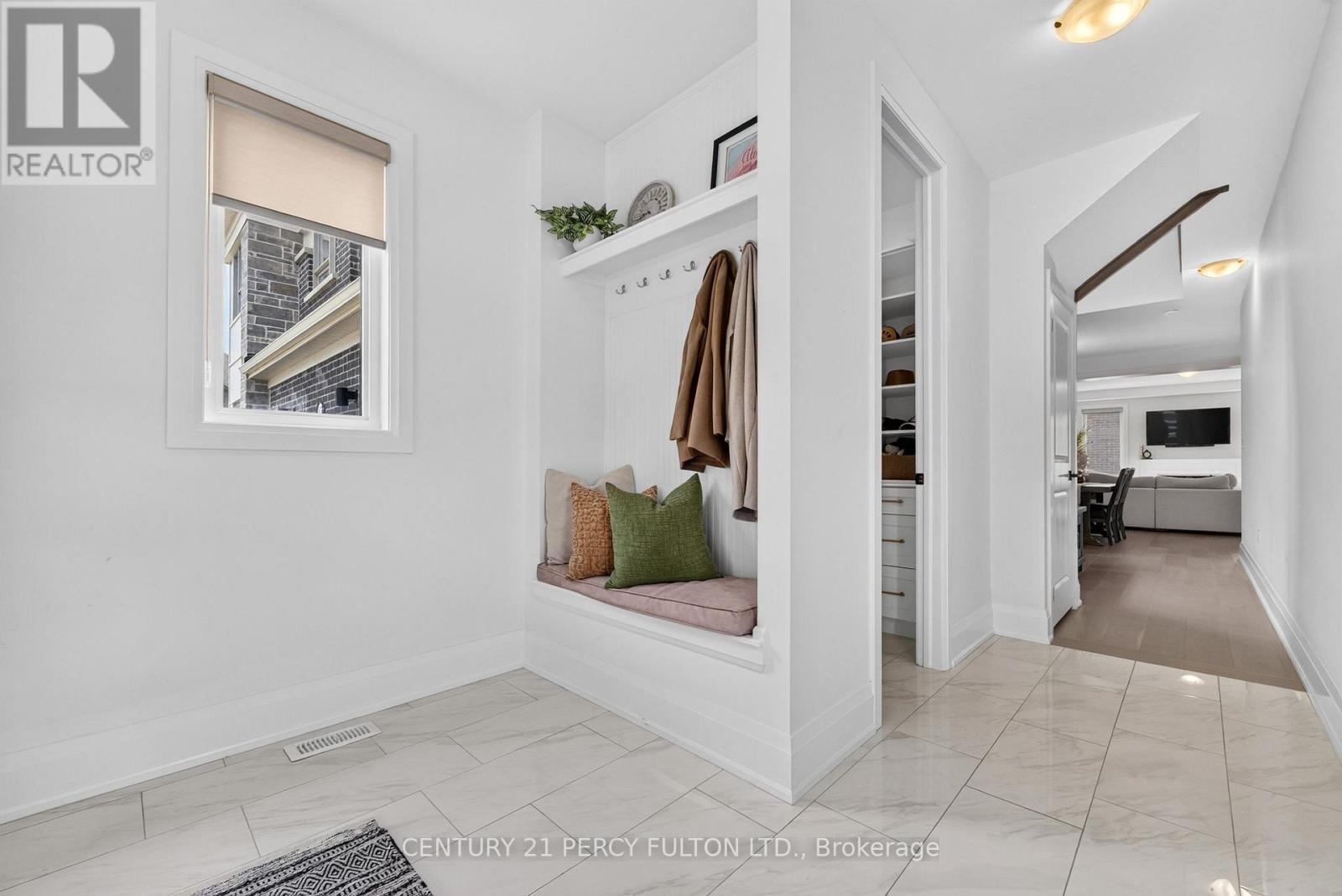 1477 Mockingbird Square, Pickering, ON