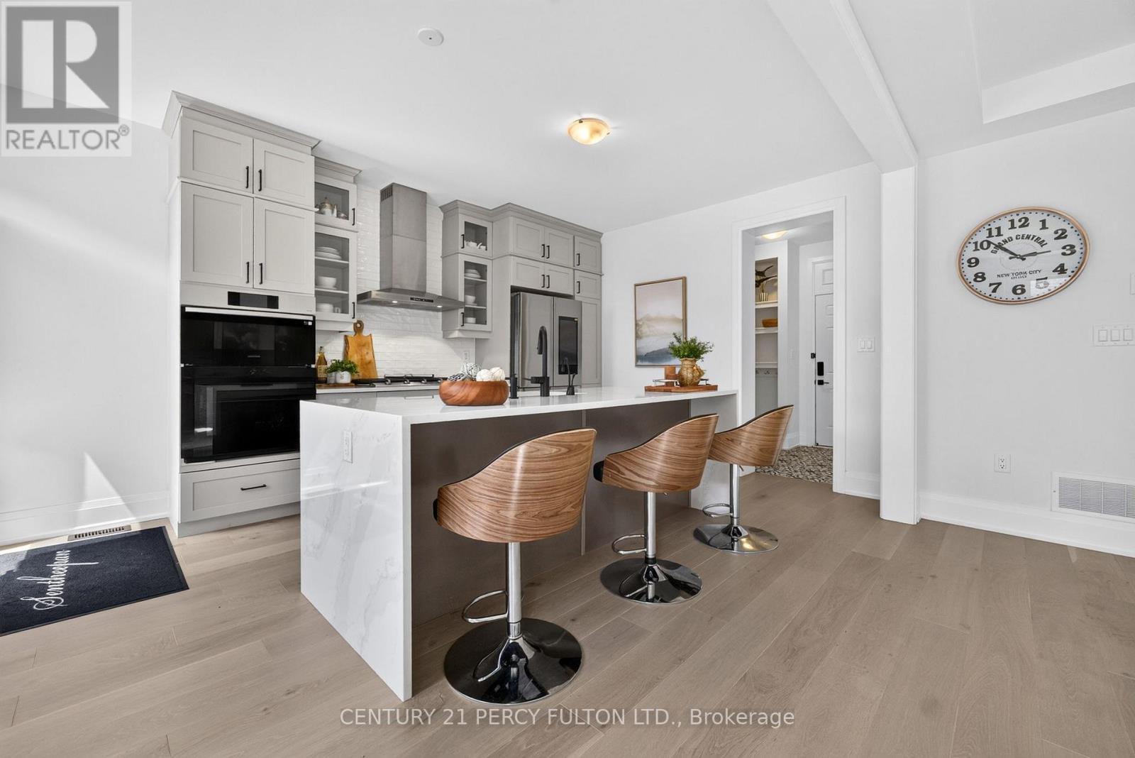 1477 Mockingbird Square, Pickering, ON