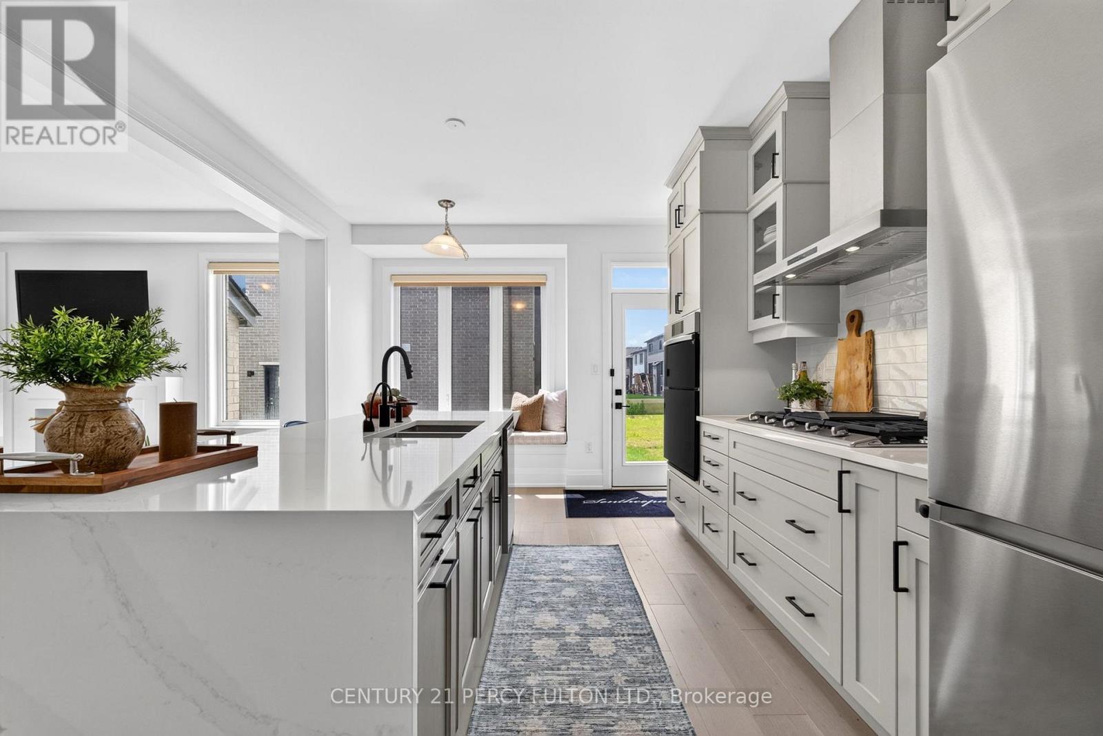 1477 Mockingbird Square, Pickering, ON