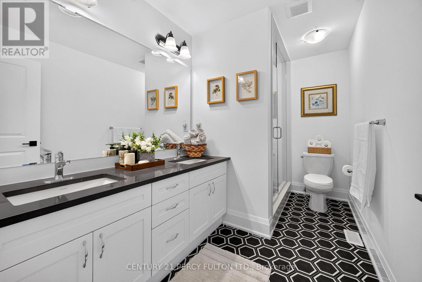 1477 Mockingbird Square, Pickering, ON