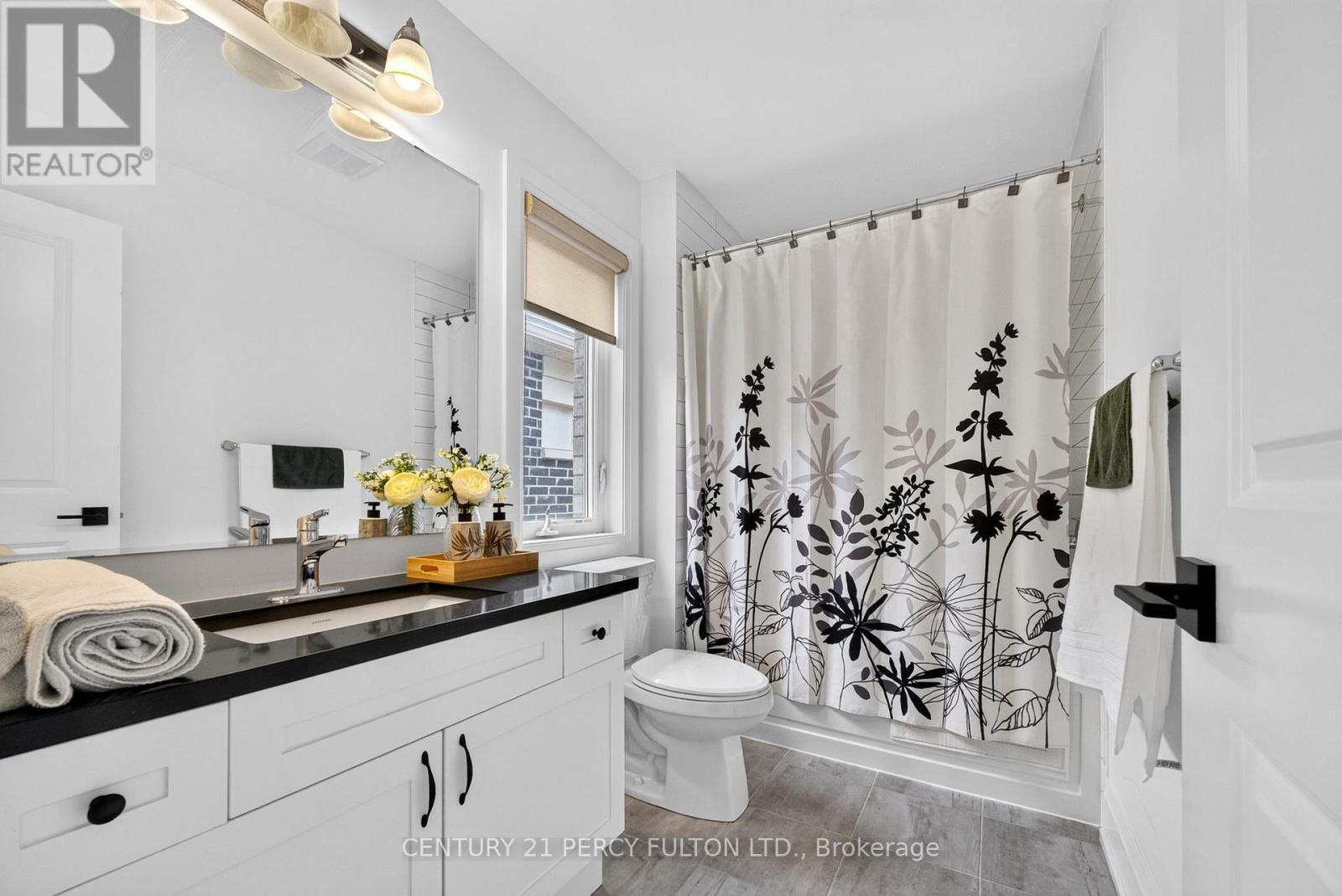 1477 Mockingbird Square, Pickering, ON
