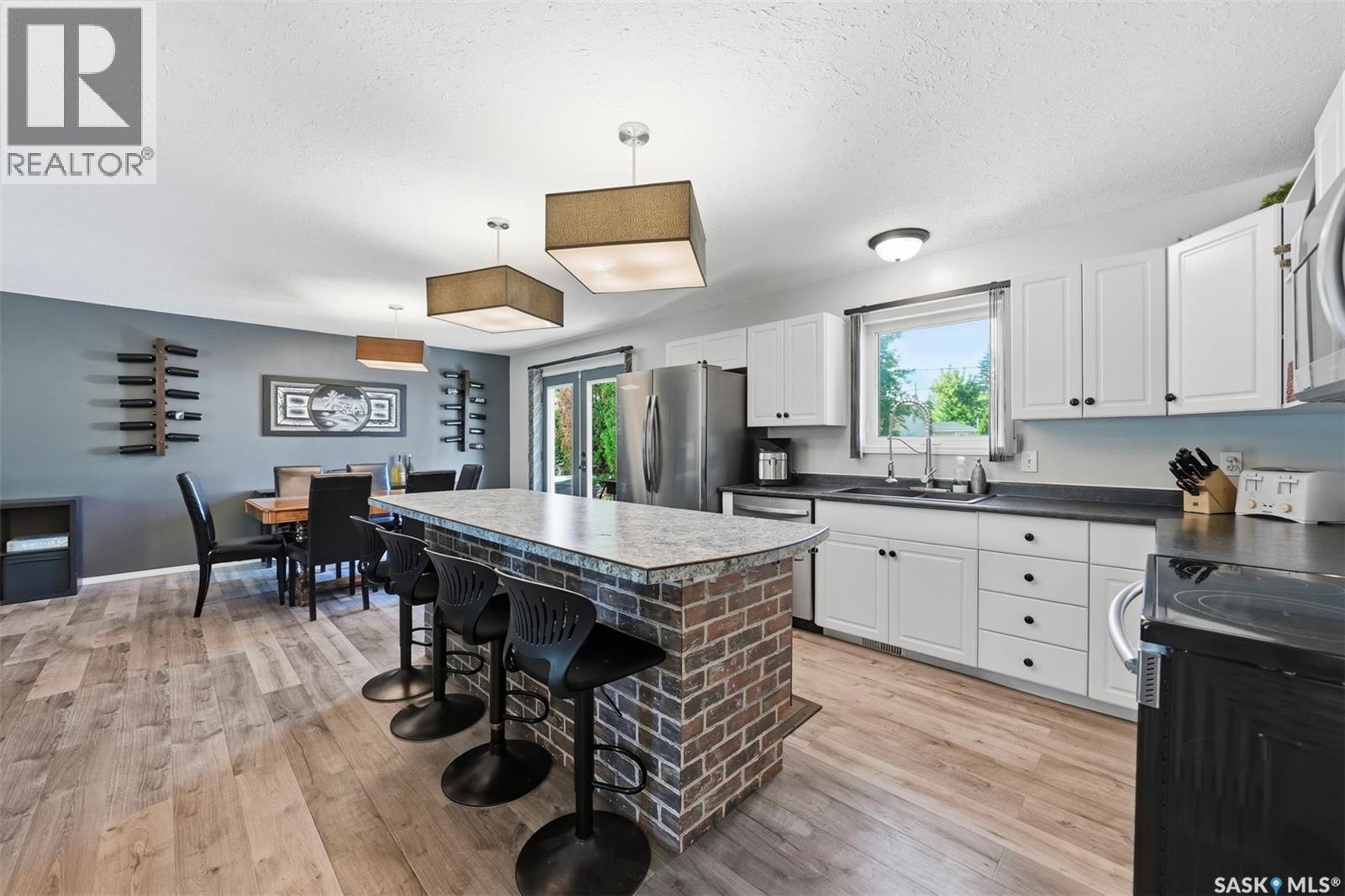 351 Y Avenue S, Saskatoon, SK