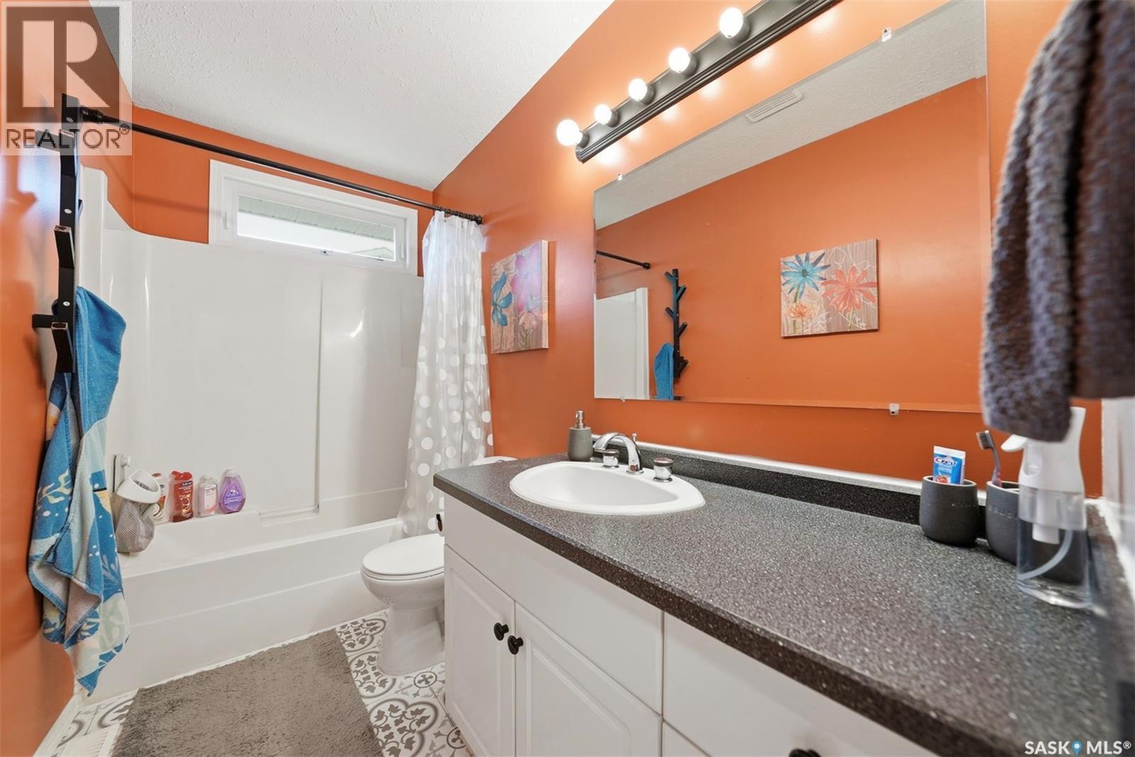 351 Y Avenue S, Saskatoon, SK