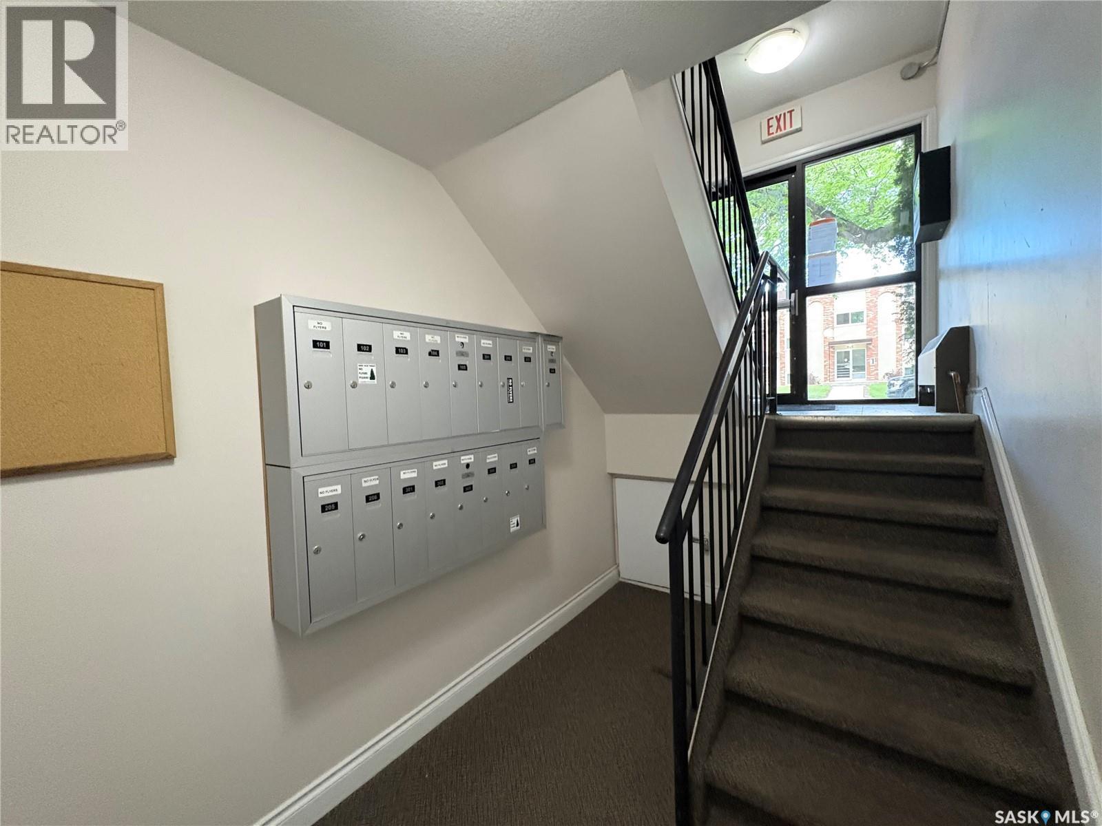 102 920 9Th Street E, Saskatoon, SK - Indoor Photo Showing Other Room