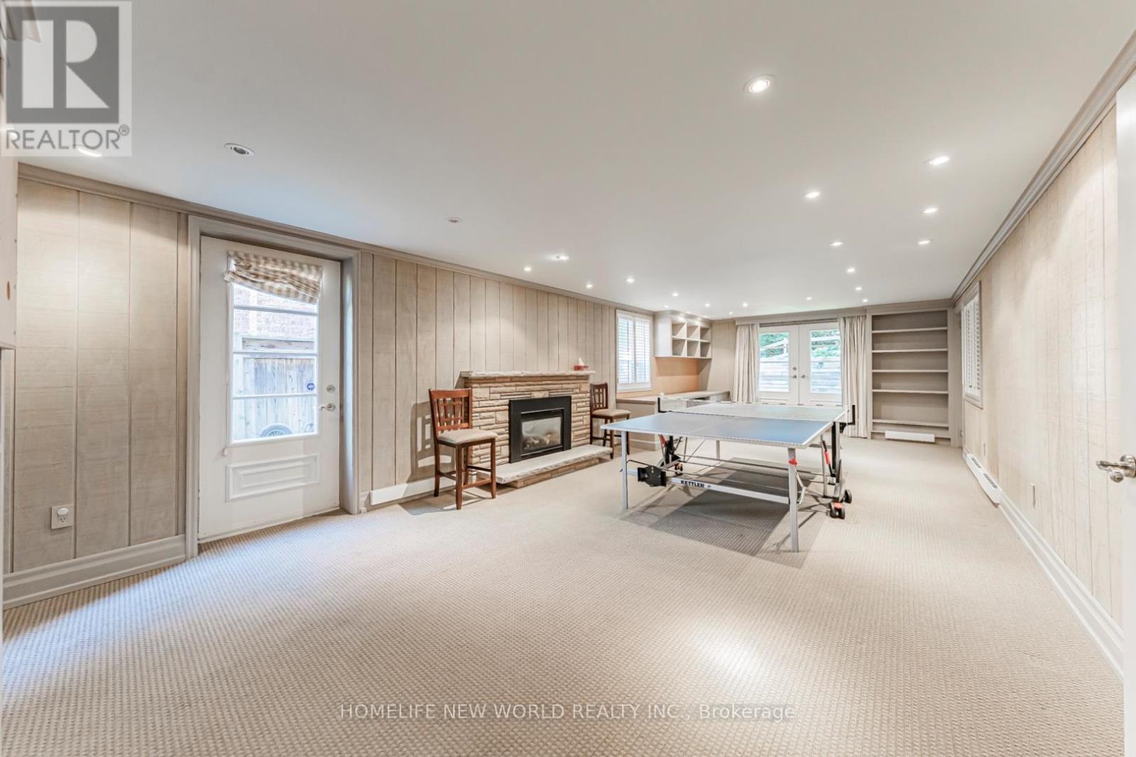 1 Campbell Crescent, Toronto, ON