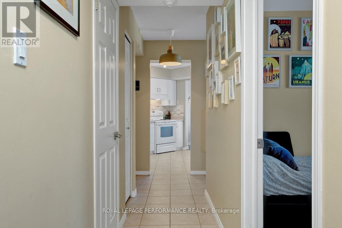 401D - 1 Columbus Avenue, Ottawa, ON
