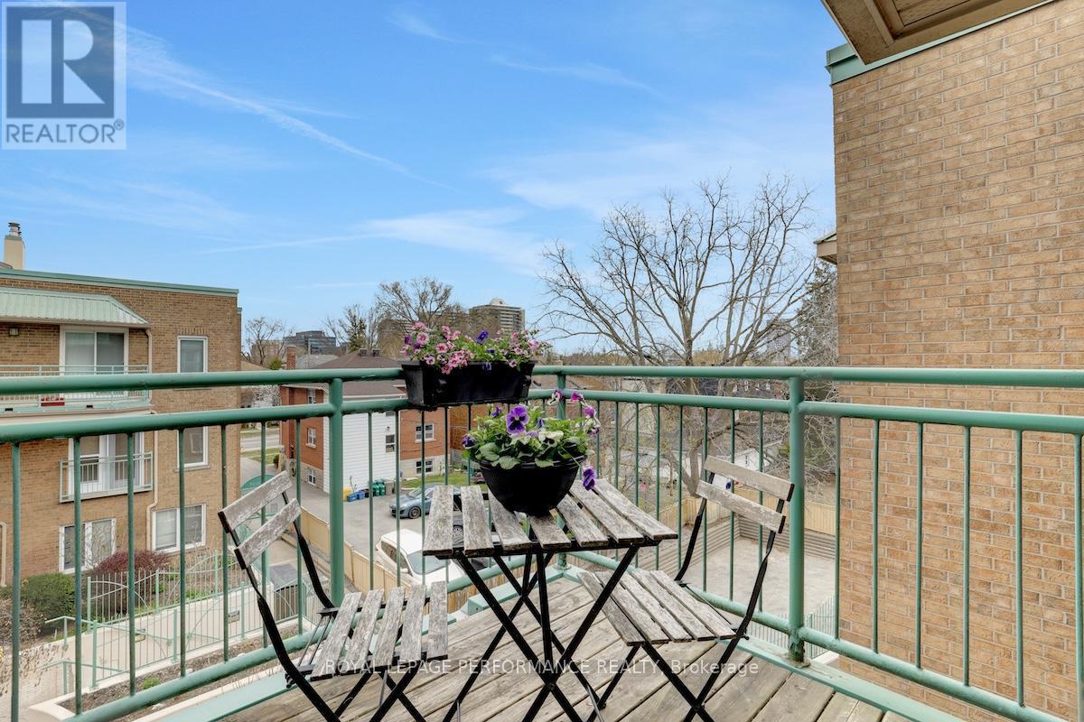 401D - 1 Columbus Avenue, Ottawa, ON