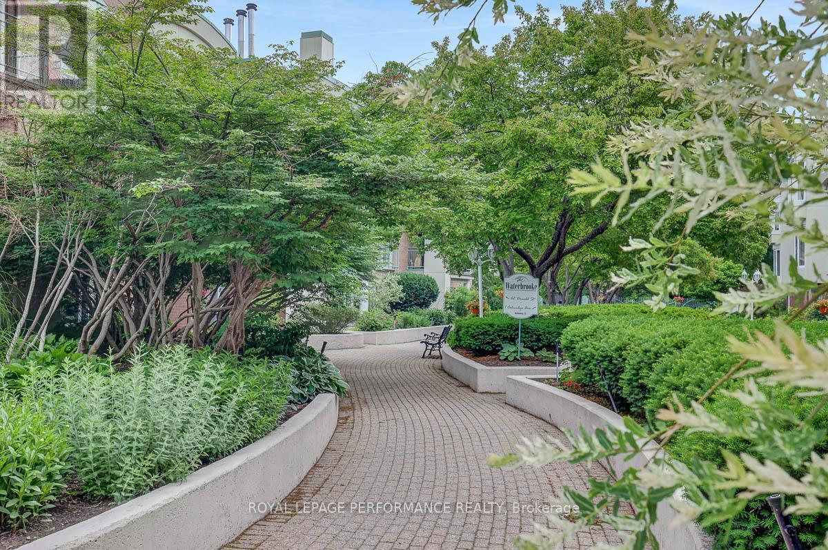 401D - 1 Columbus Avenue, Ottawa, ON