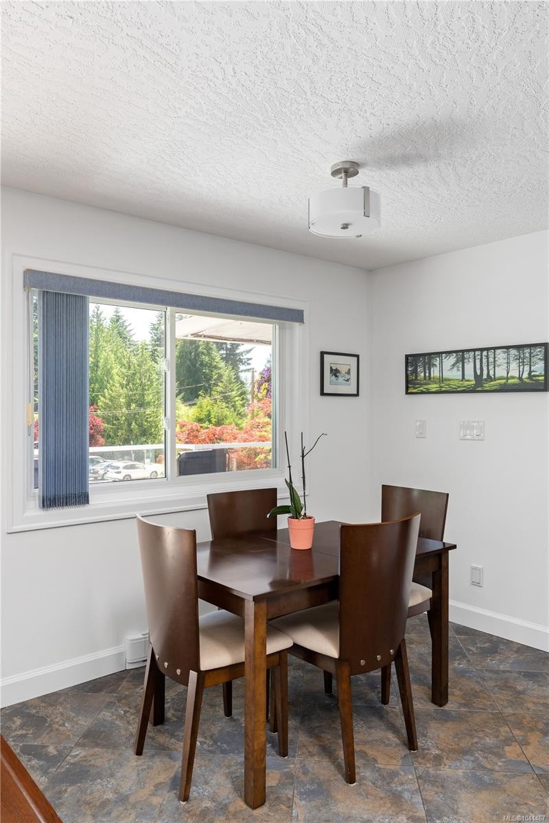222 Ashley Pl, Langford, BC