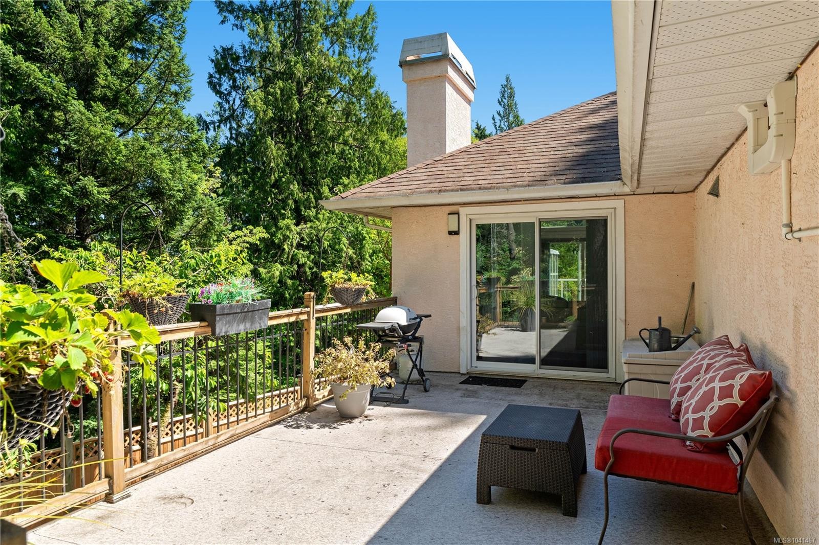 222 Ashley Pl, Langford, BC