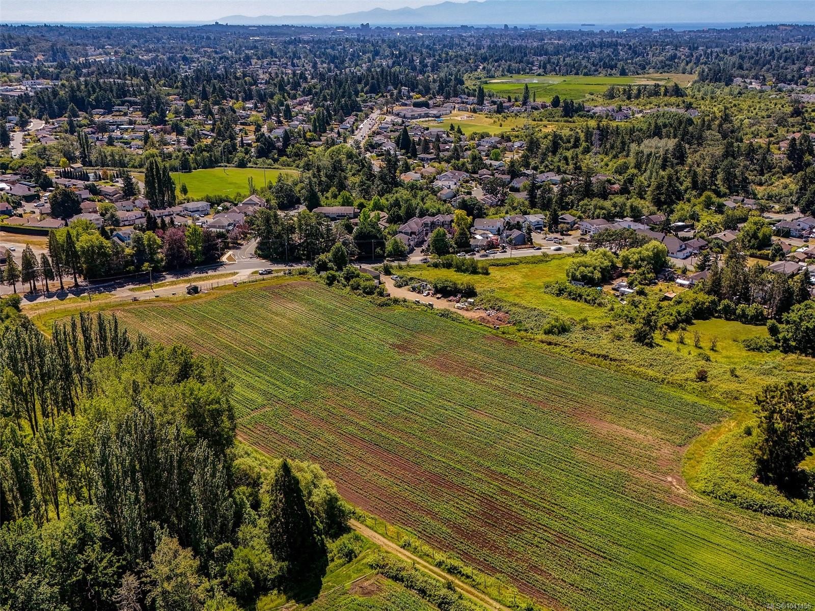 4350 Wilkinson Rd, Saanich, BC