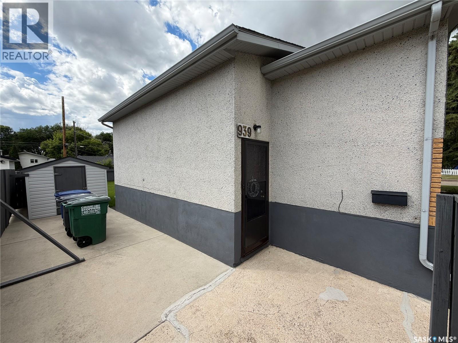 939 J Avenue N, Saskatoon, SK