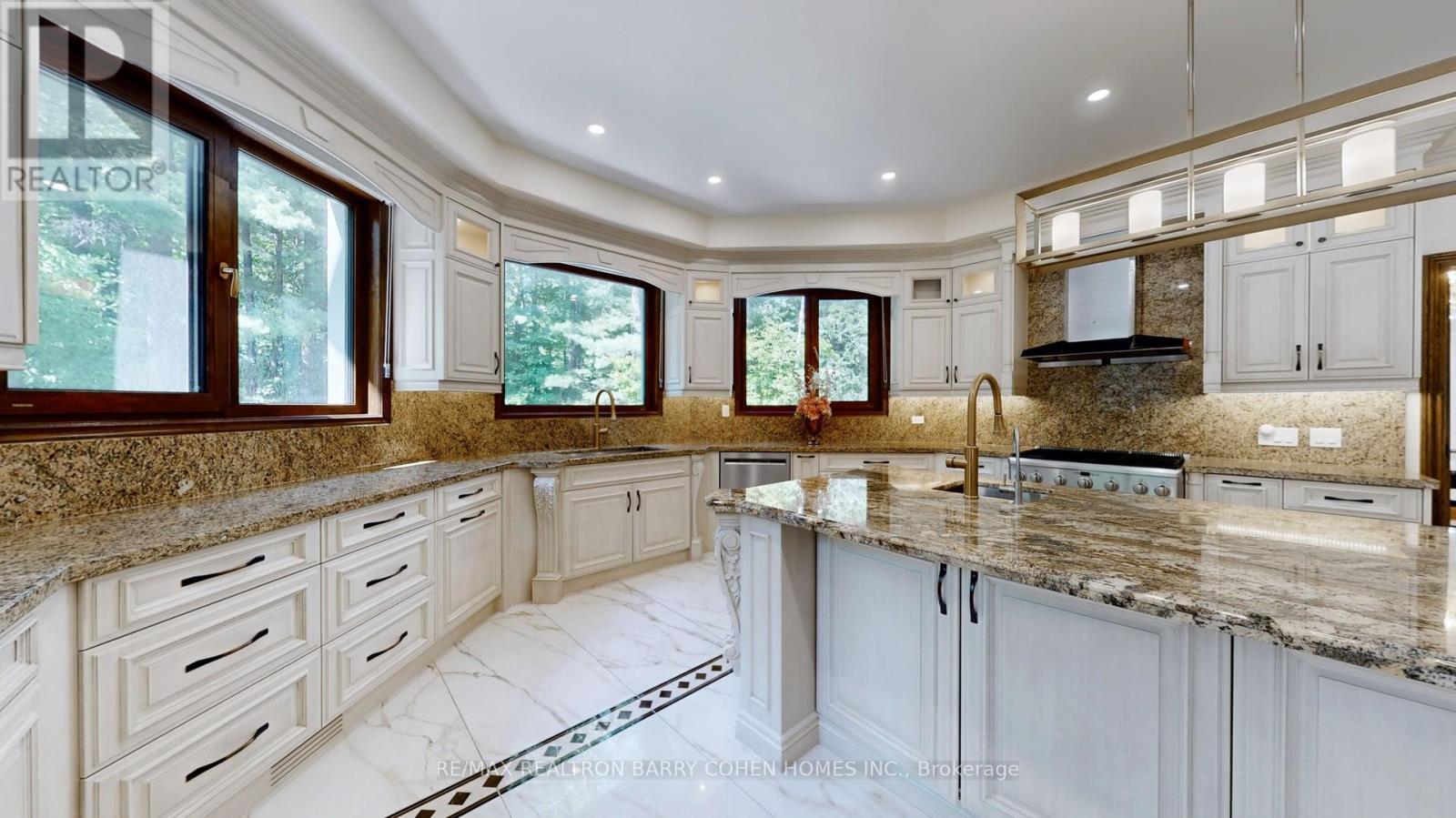 30 Marcus Court, Vaughan, ON