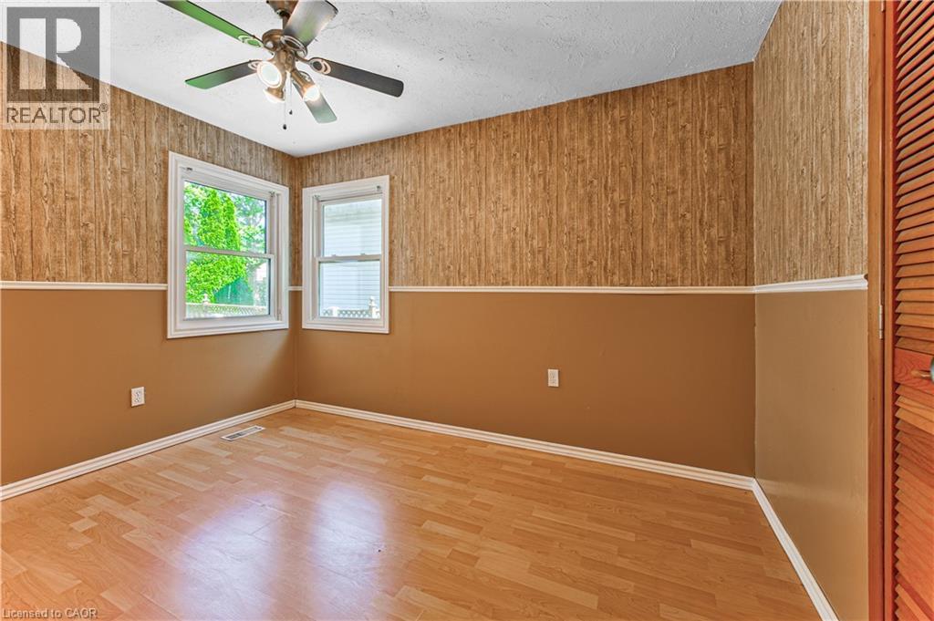 44 East 32Nd Street, Hamilton, ON