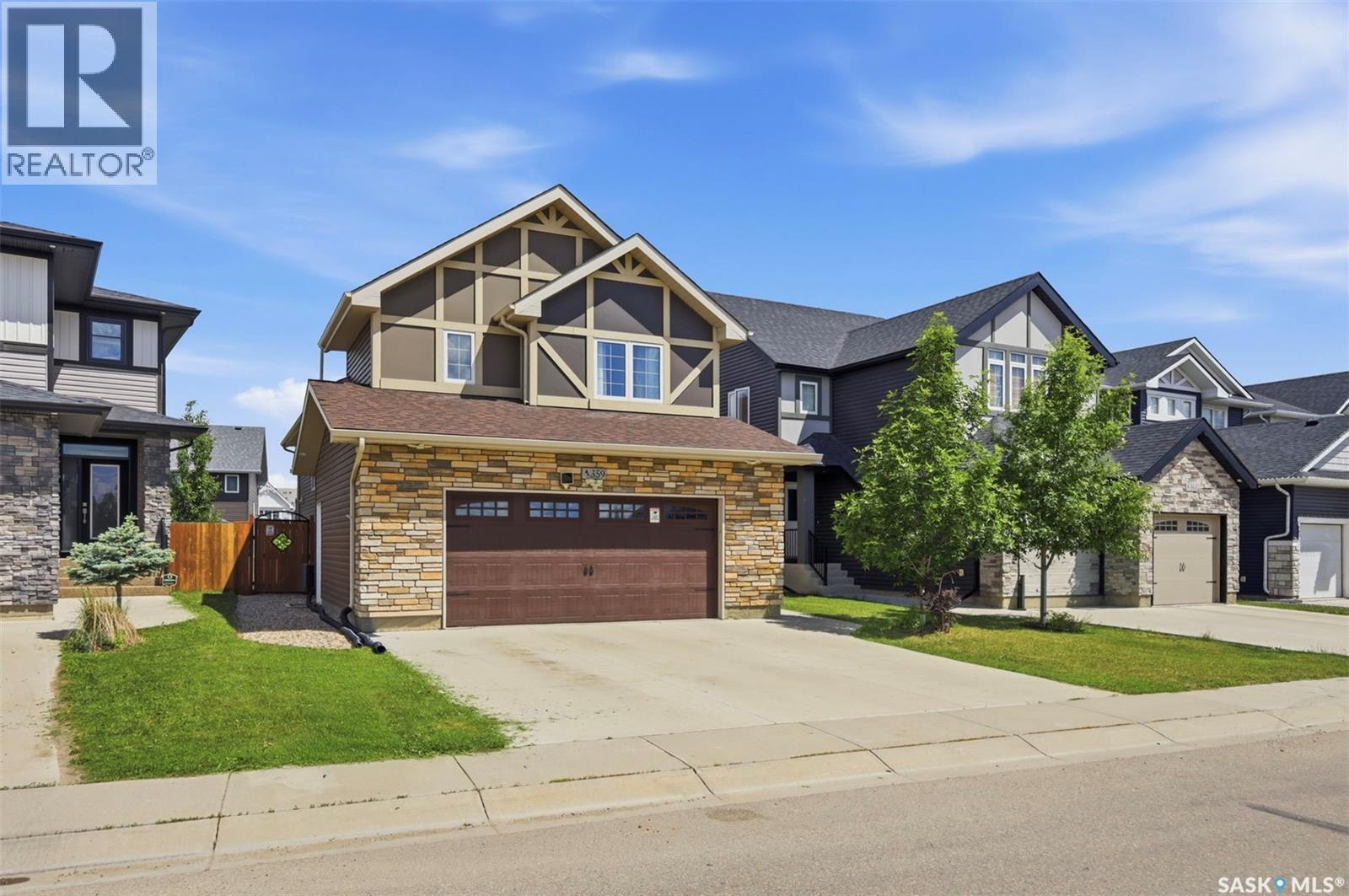 359 Underhill Bend, Saskatoon, SK