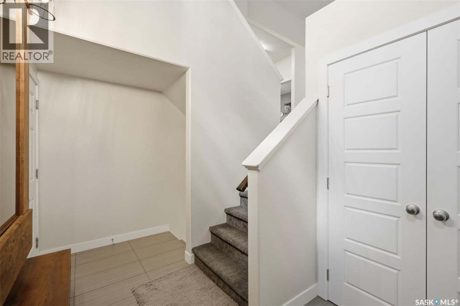 359 Underhill Bend, Saskatoon, SK