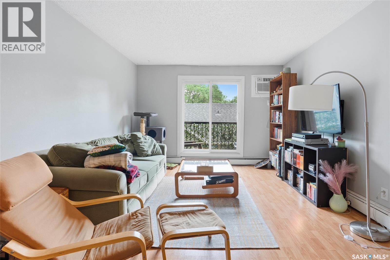 22 719 10Th Street E, Saskatoon, SK