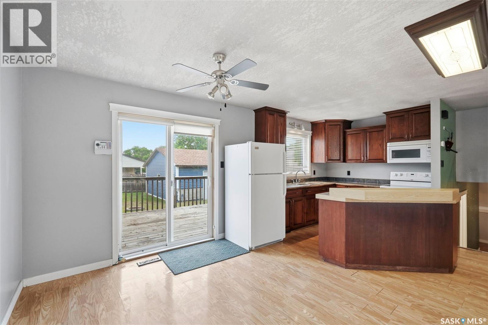 483 Wakabayashi Crescent, Saskatoon, SK