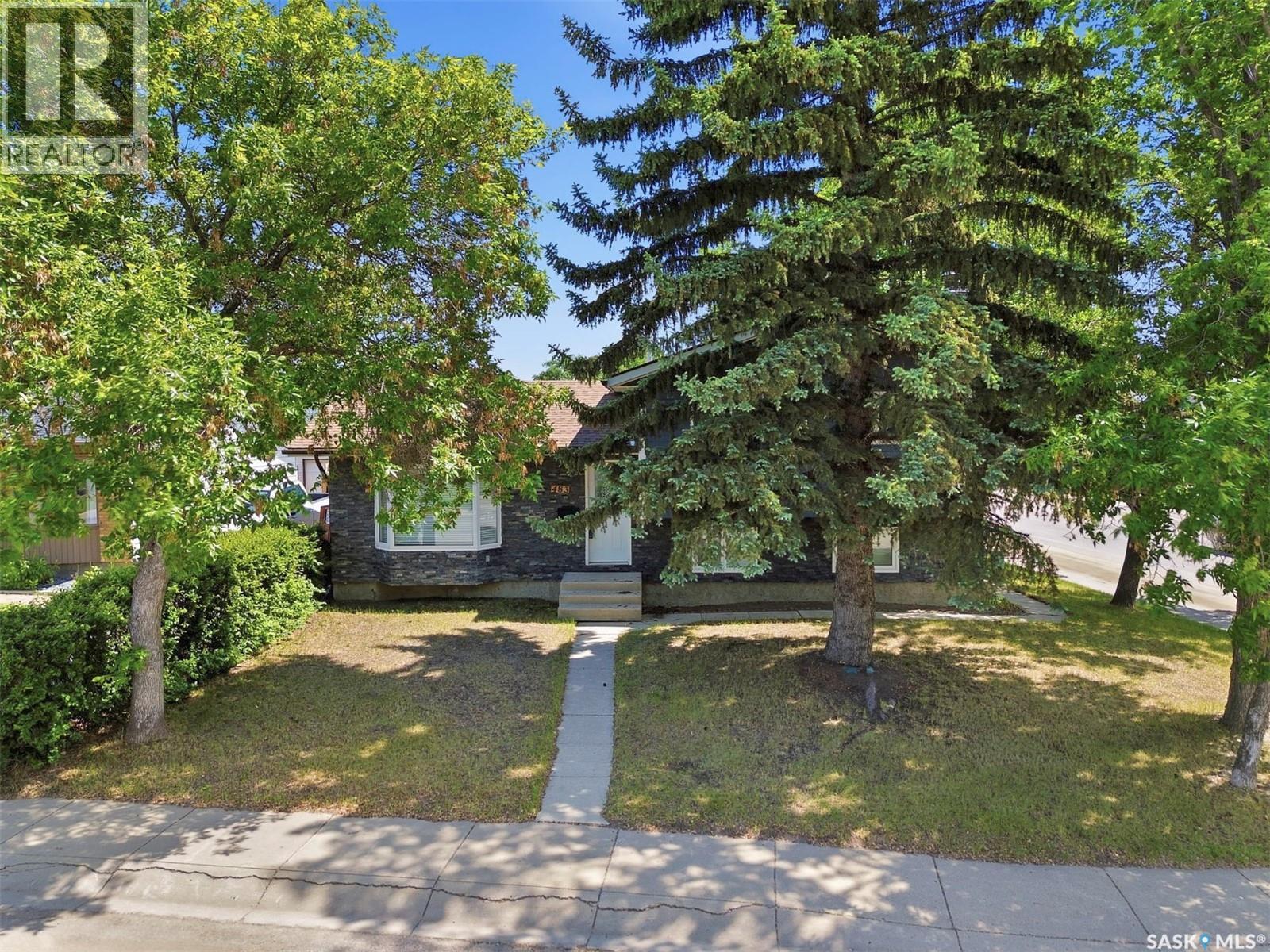 483 Wakabayashi Crescent, Saskatoon, SK