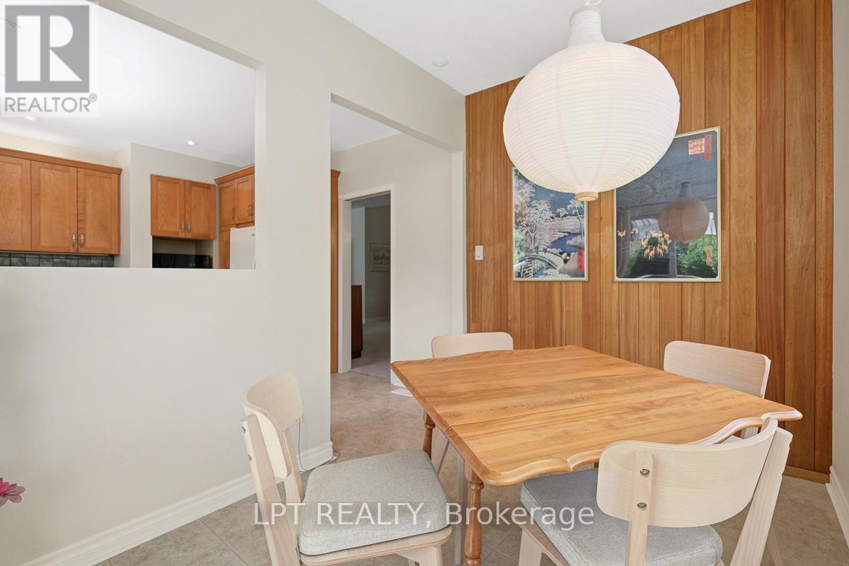 1772 Dunkirk Crescent, Ottawa, ON