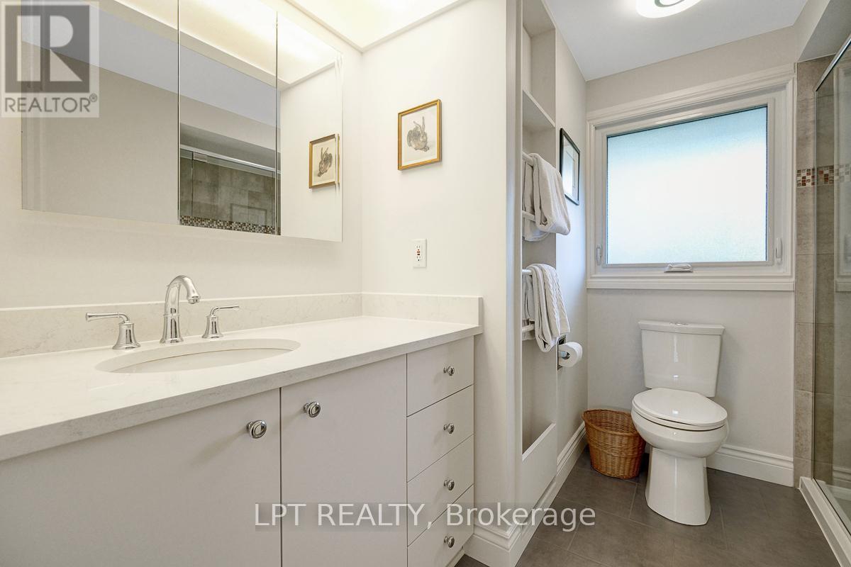 1772 Dunkirk Crescent, Ottawa, ON