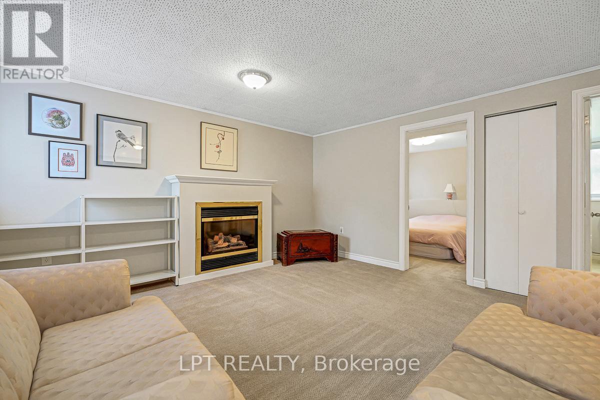 1772 Dunkirk Crescent, Ottawa, ON