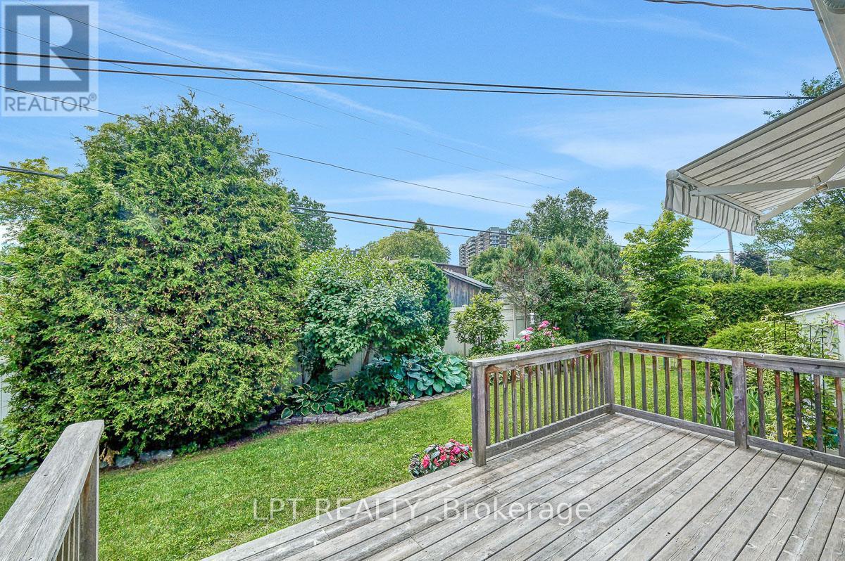 1772 Dunkirk Crescent, Ottawa, ON