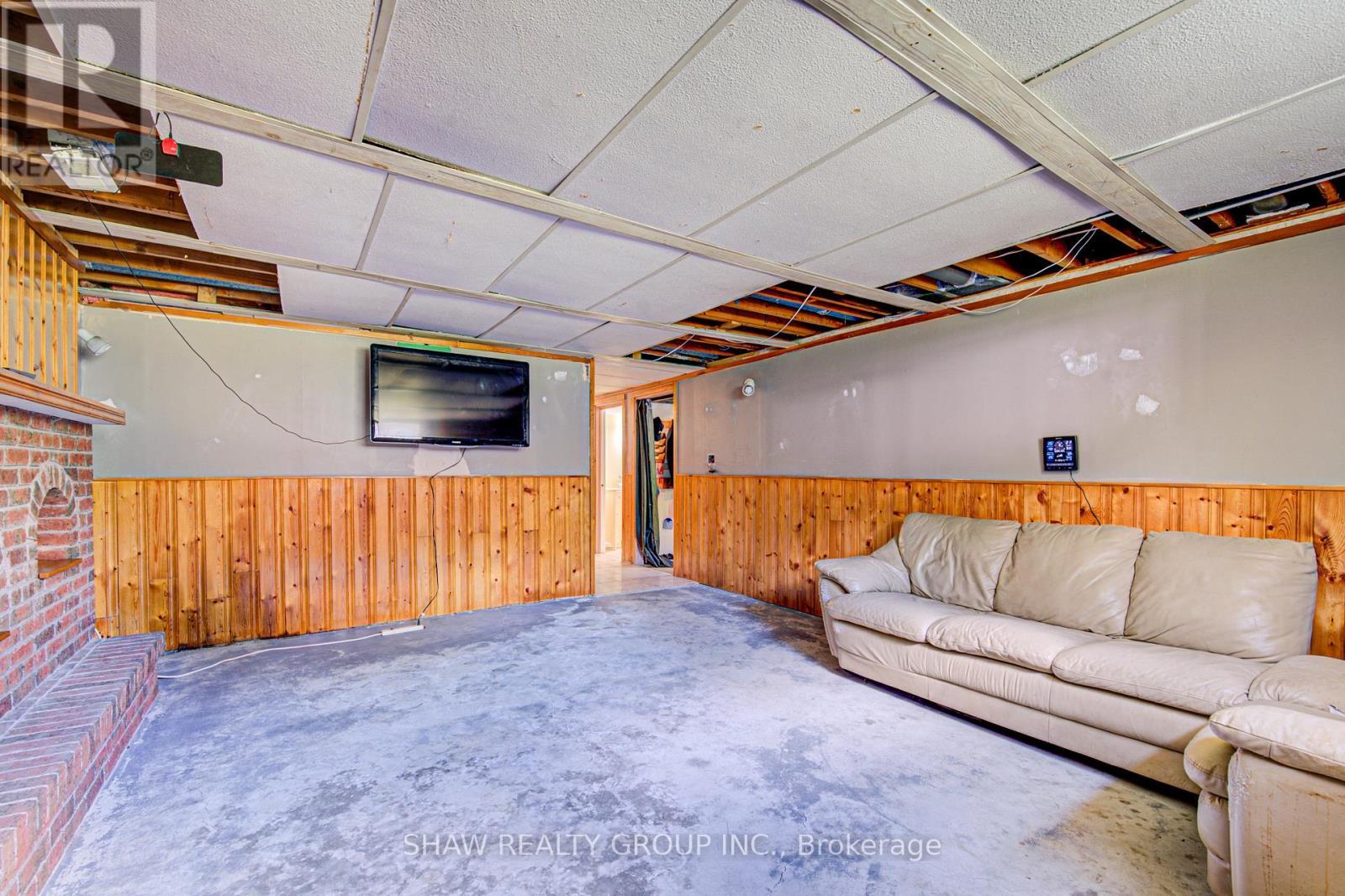 14 Krafty Court, Hamilton, ON