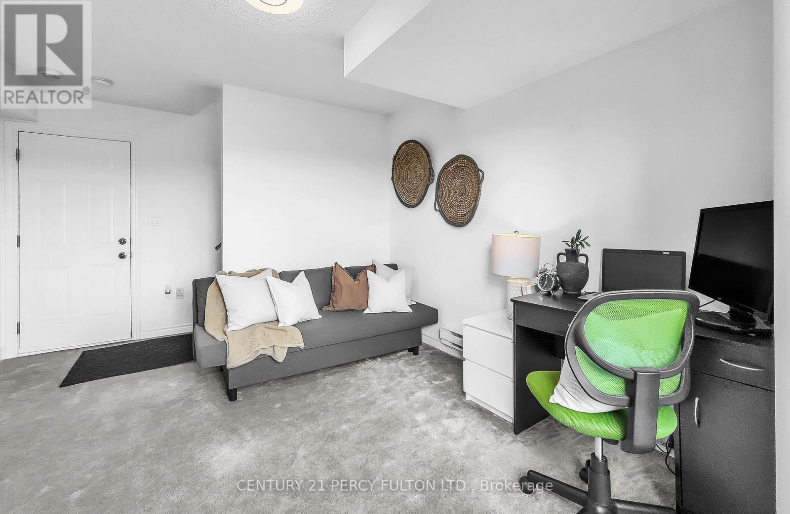 86 Magpie Way, Whitby, ON
