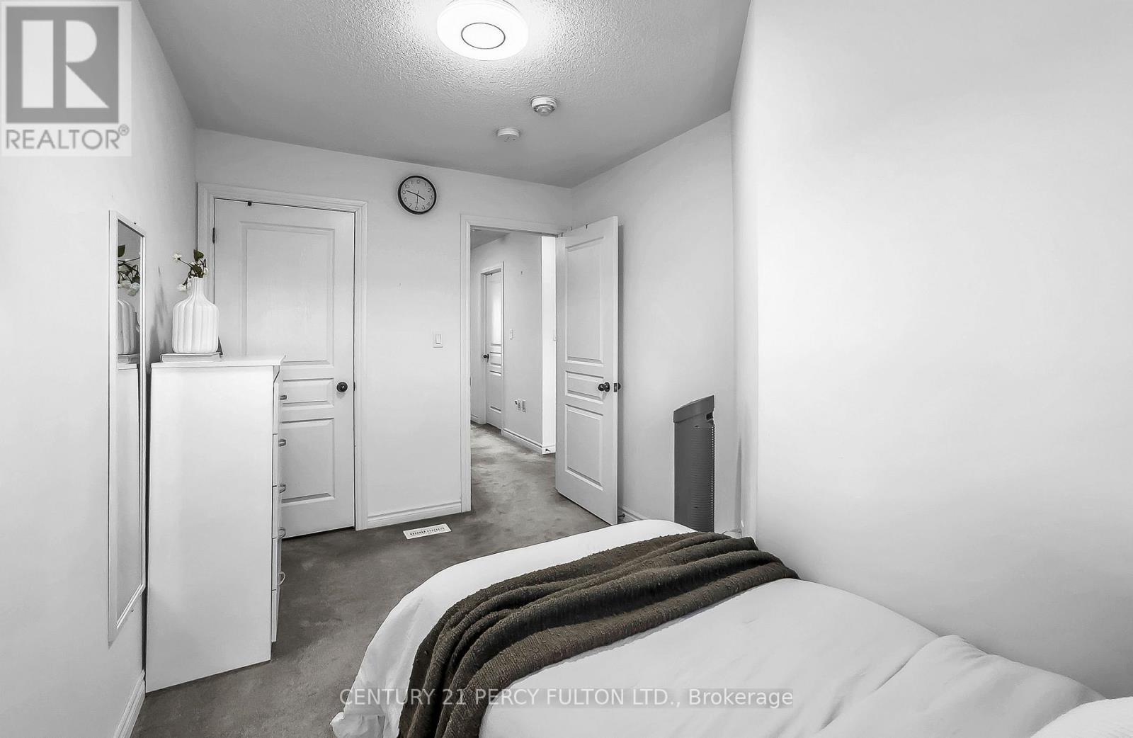 86 Magpie Way, Whitby, ON