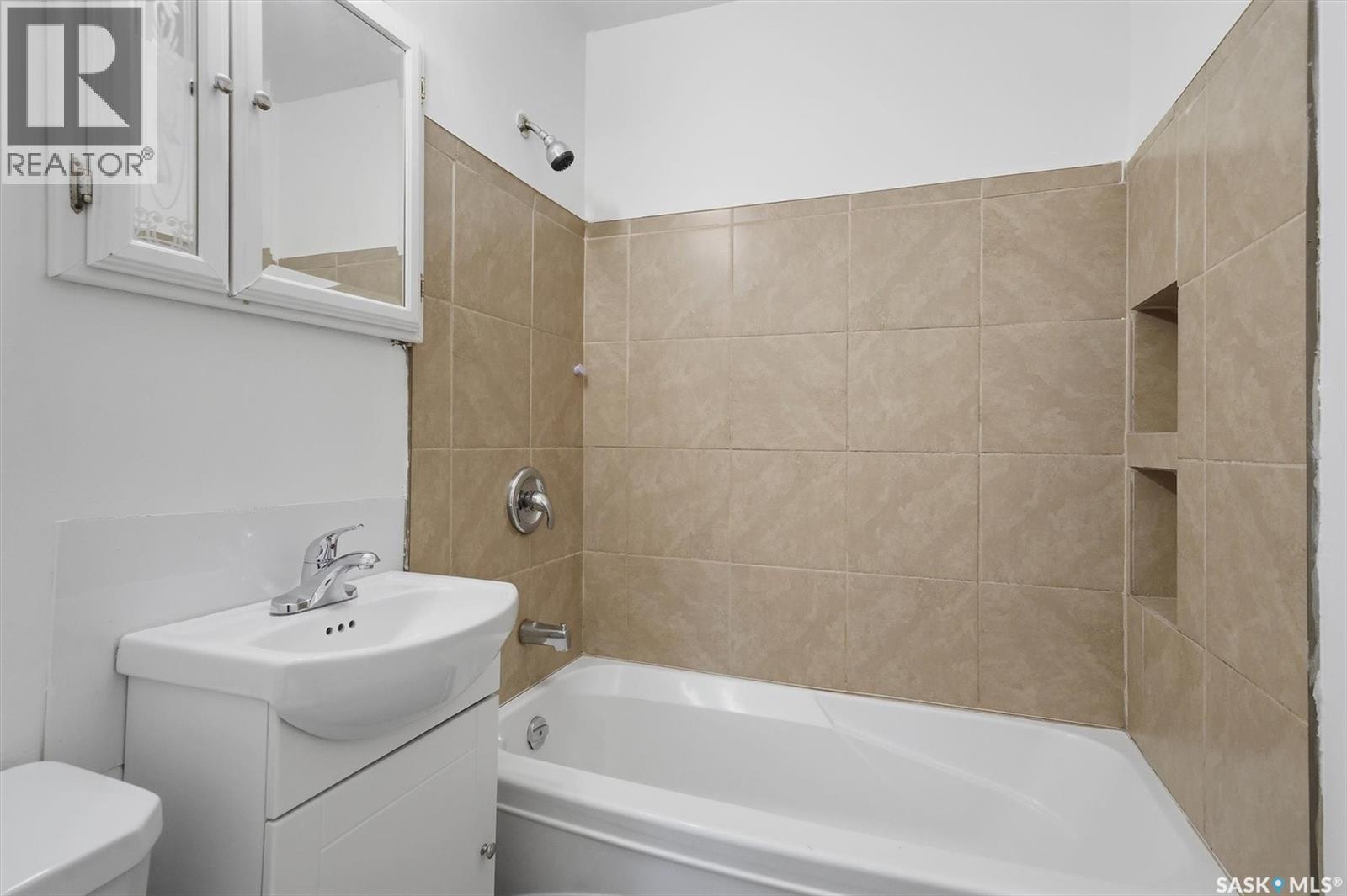 514 V Avenue S, Saskatoon, SK