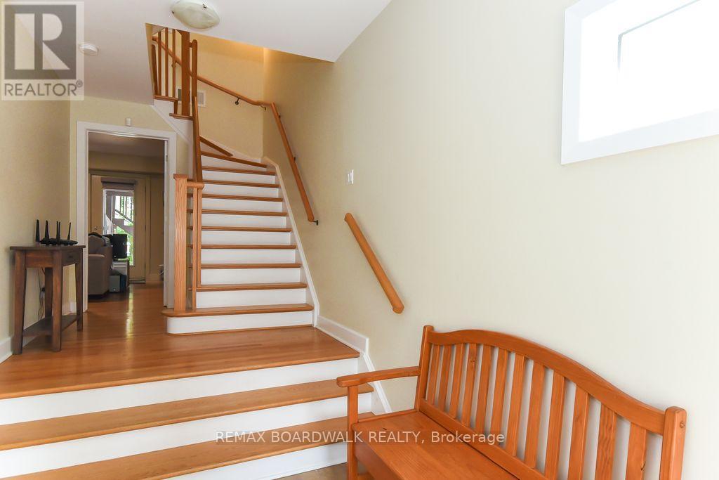 51 Drouin Avenue, Ottawa, ON - Indoor Photo Showing Other Room